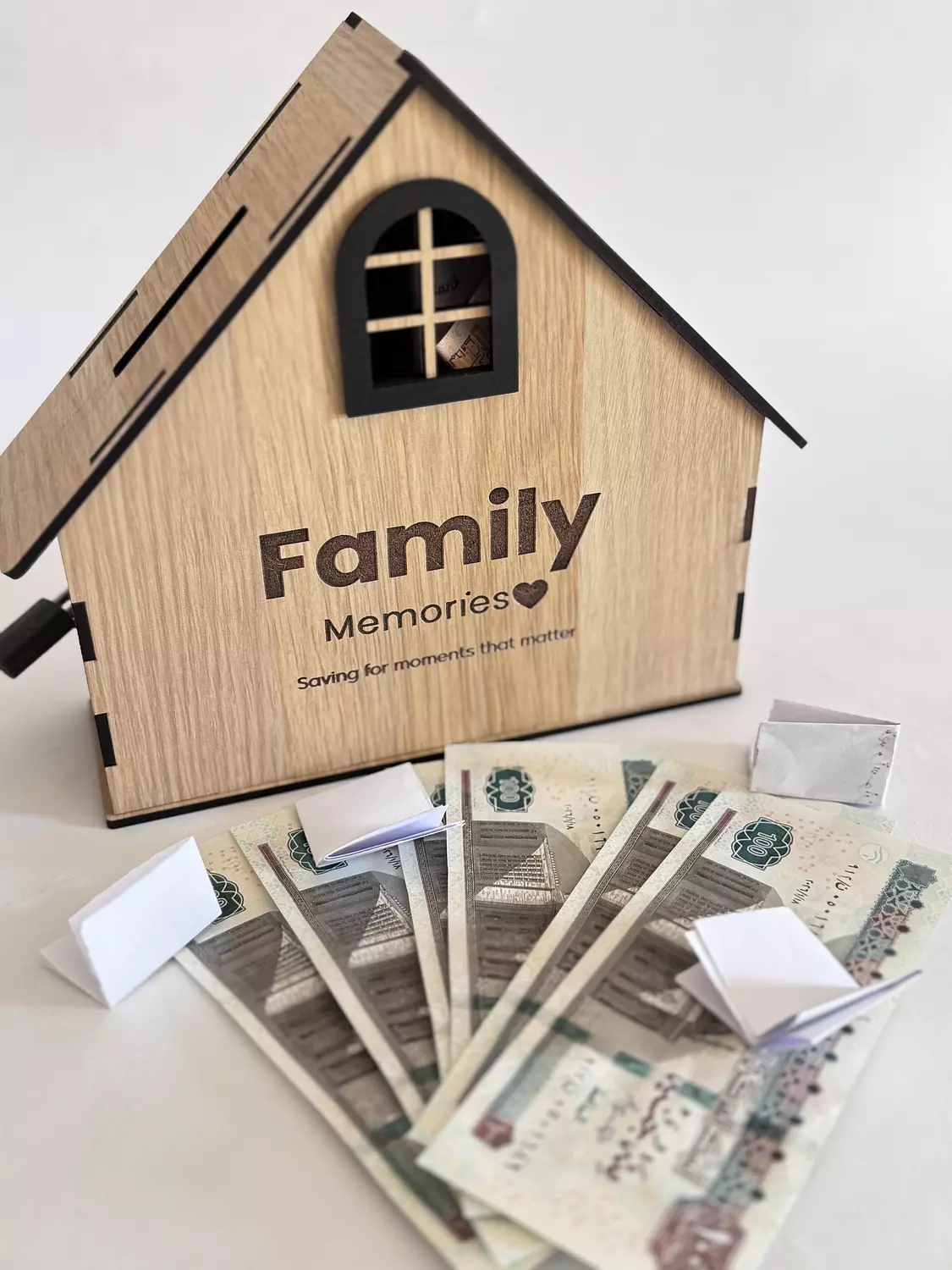 حصالة العيلة – Family Memories  image