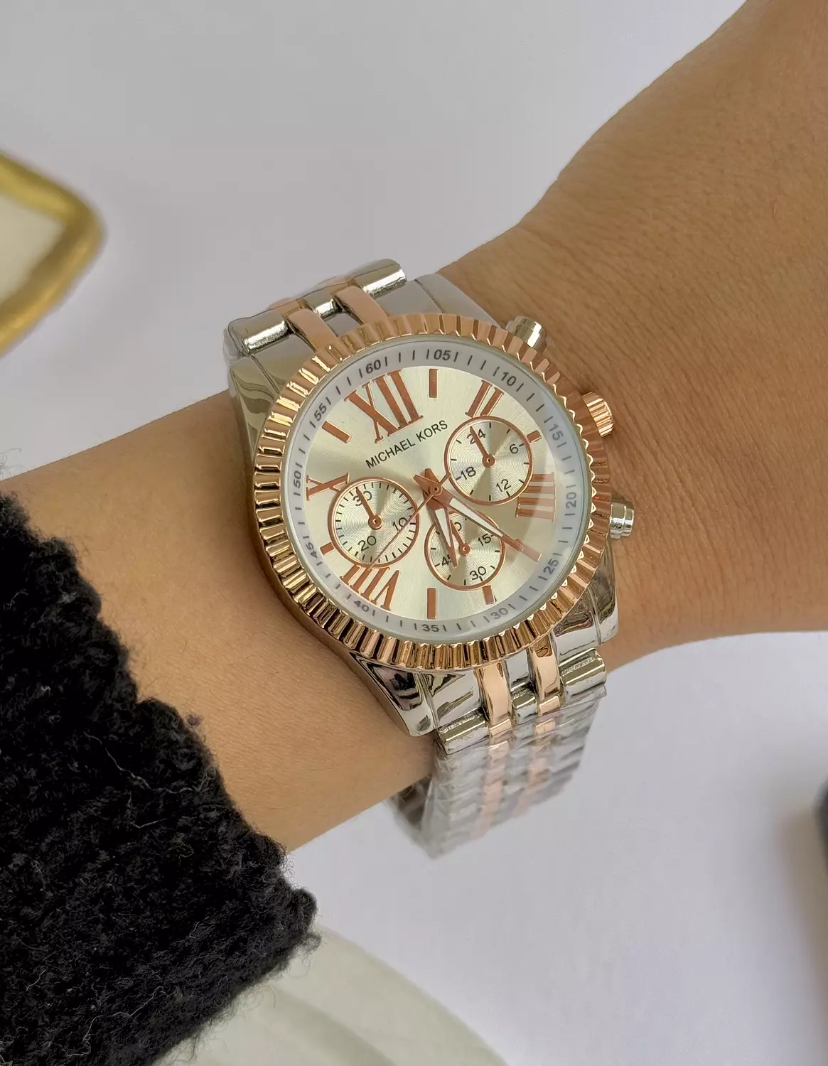 Watch 42 image