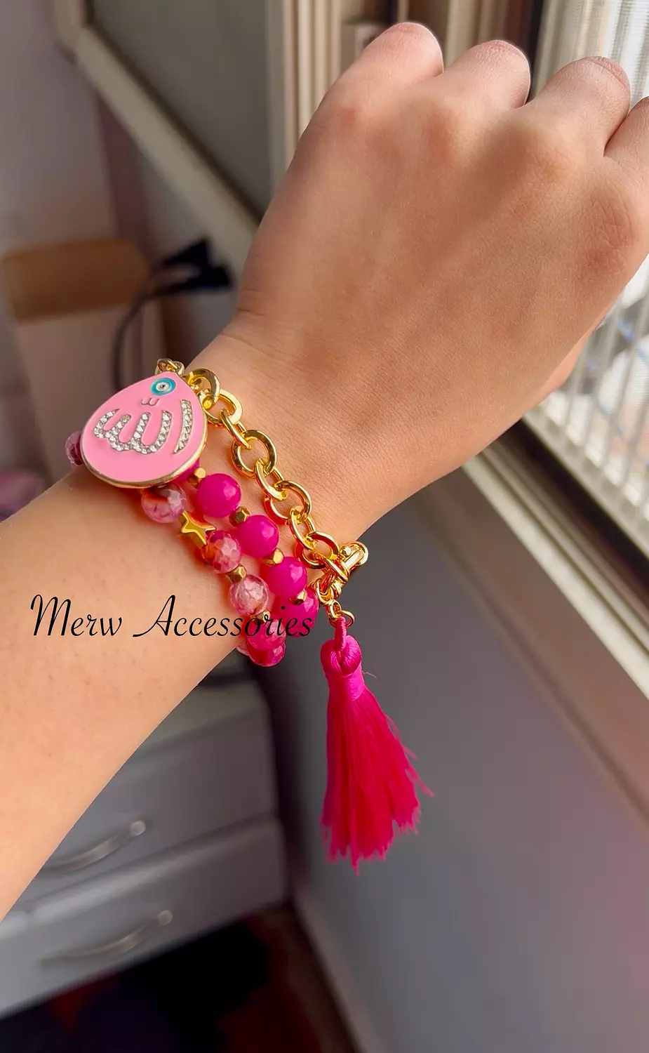 Hot pink sebha 3 * 1 . 2