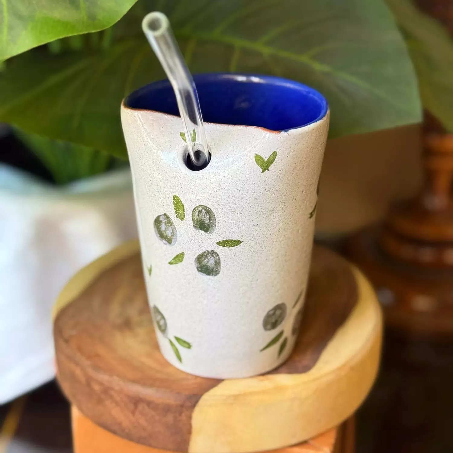 Blurberries straw cup image