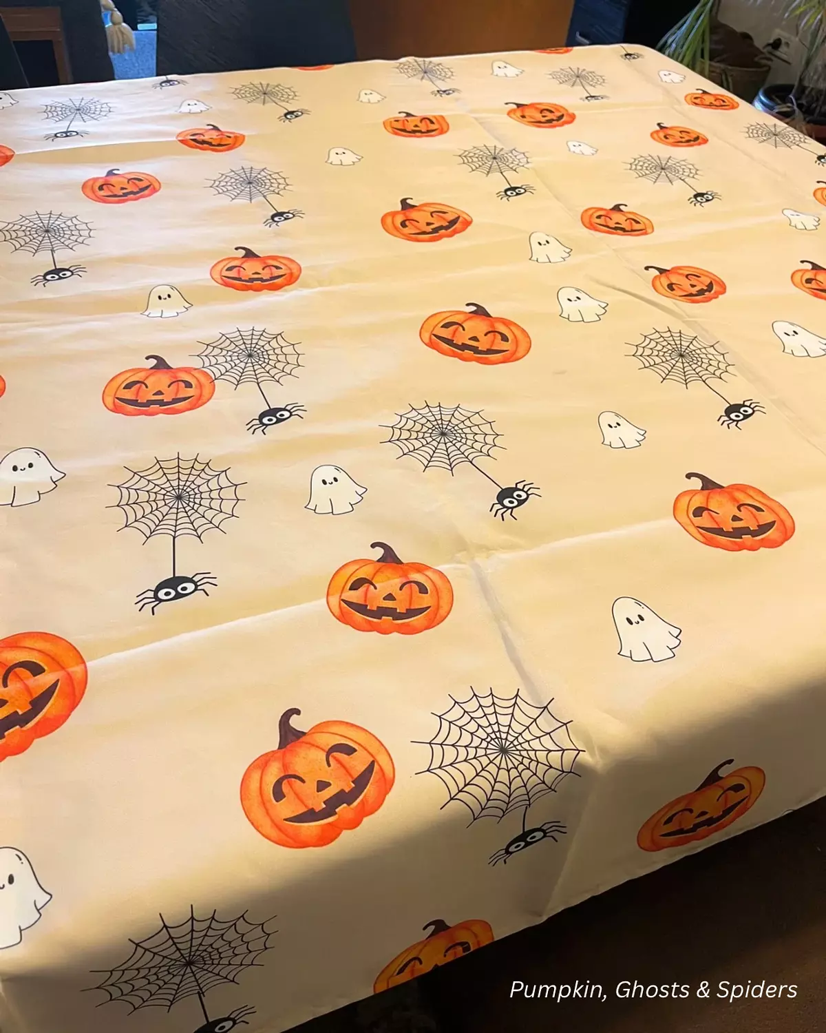 Pumpkins Spiders & Ghosts Halloween Tablecover 1