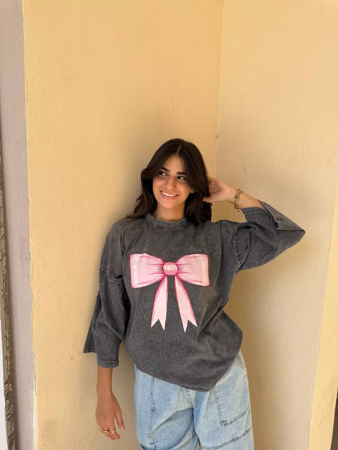 Bow shirt  image