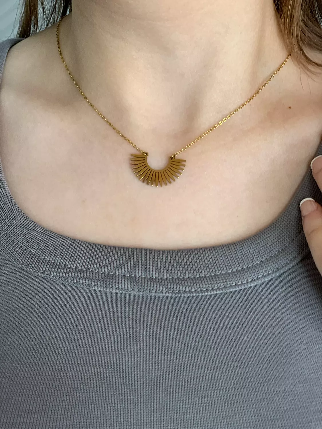 Shinny necklace  image