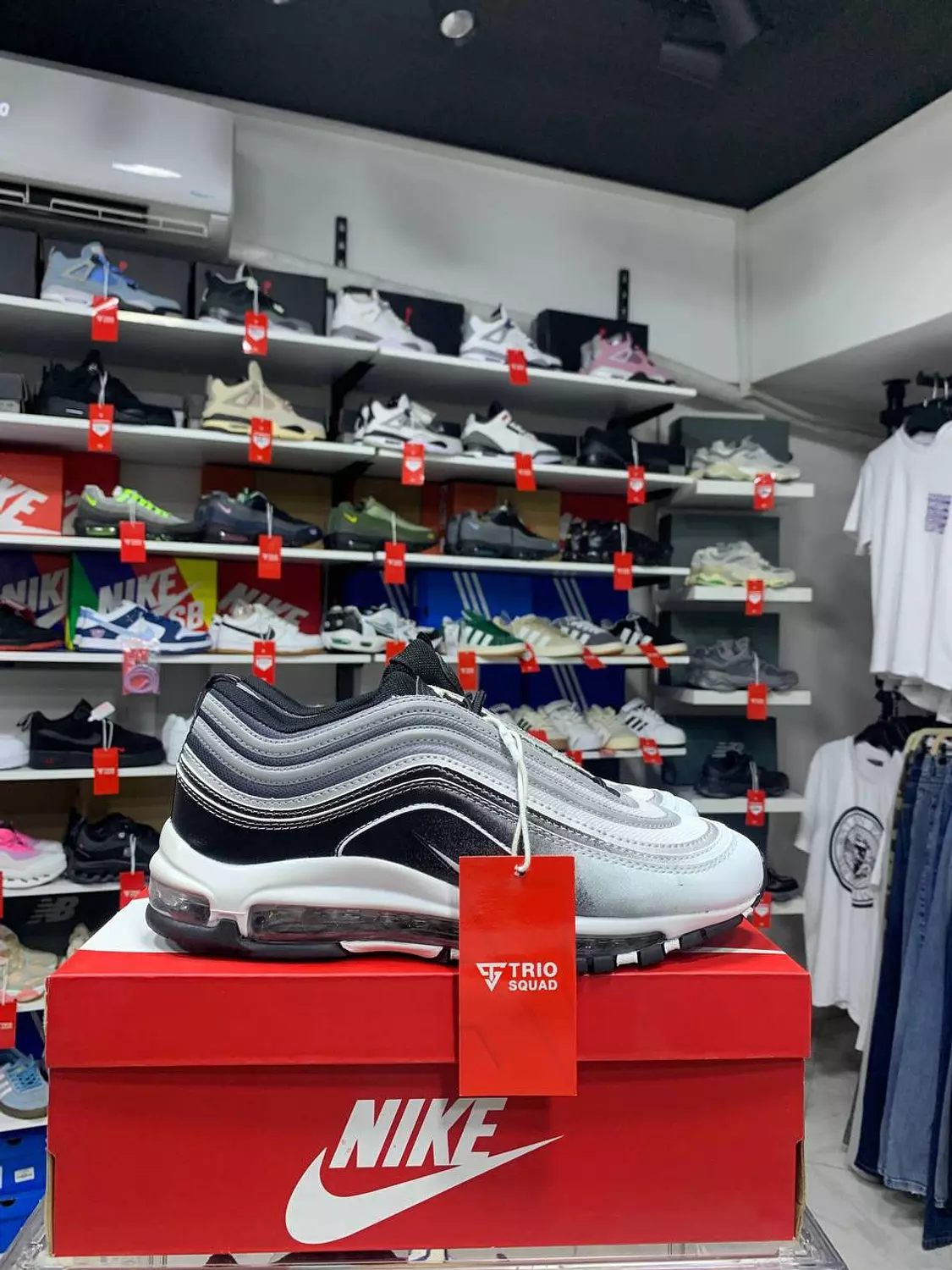 air max97 Reflective Silver 1