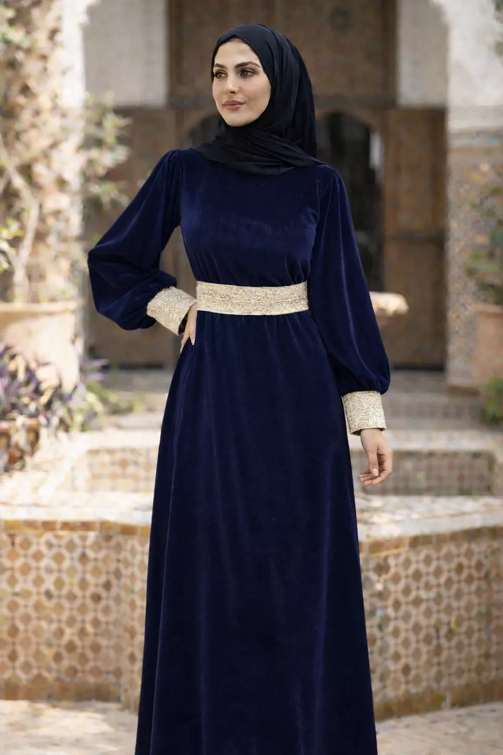 Velvet Women Islamic Dress, Long Sleeve Maxi Dress with SEPARATE Belt. 2