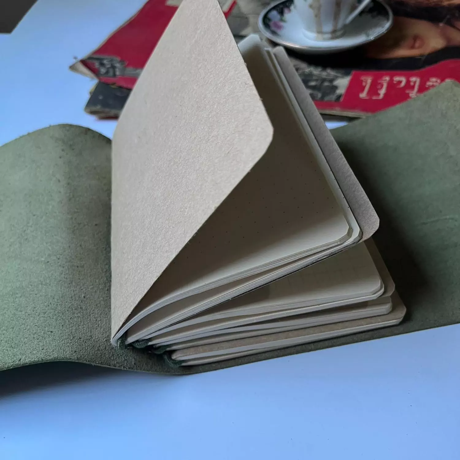 Trifold A6 6
