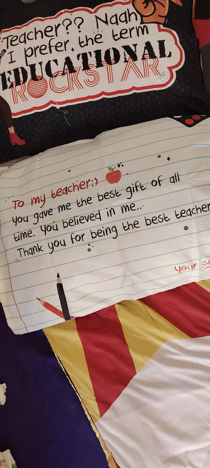 To My Teacher Letter pillow case  image