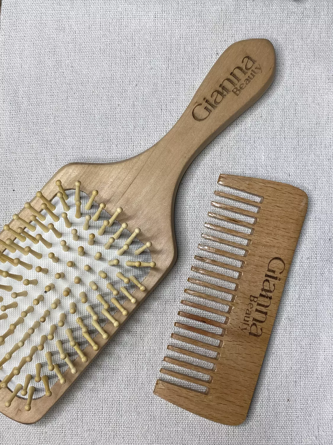 Bamboo hair brush  1