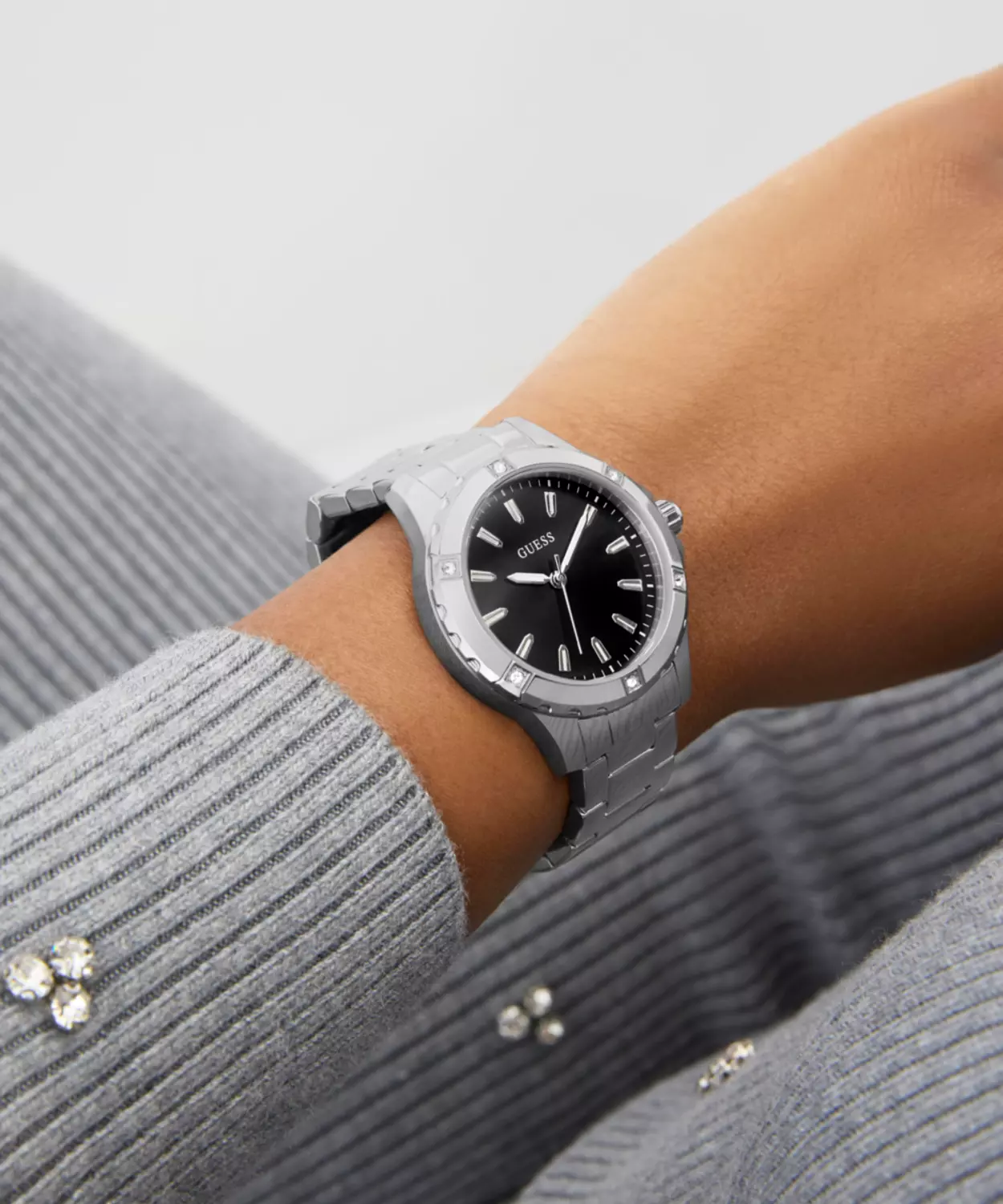 GUESS Ladies Silver Tone Analog Watch 5