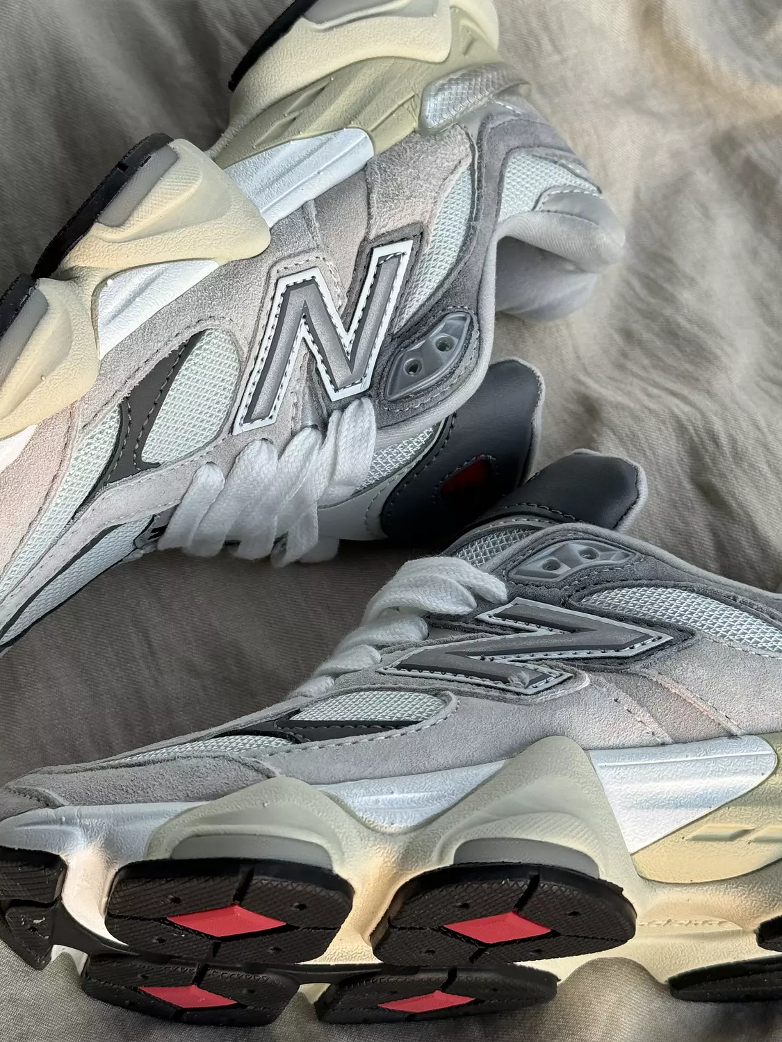 New Balance 9060 "Rain cloud image