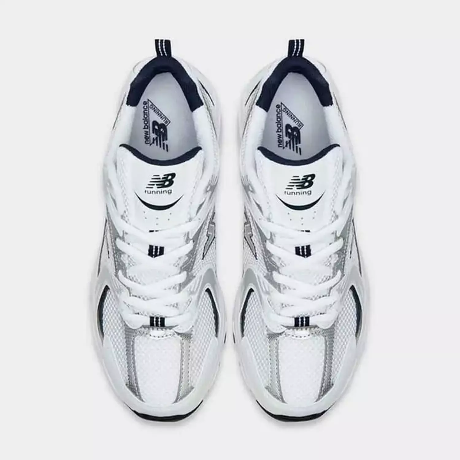 New Balance 530 – White 3