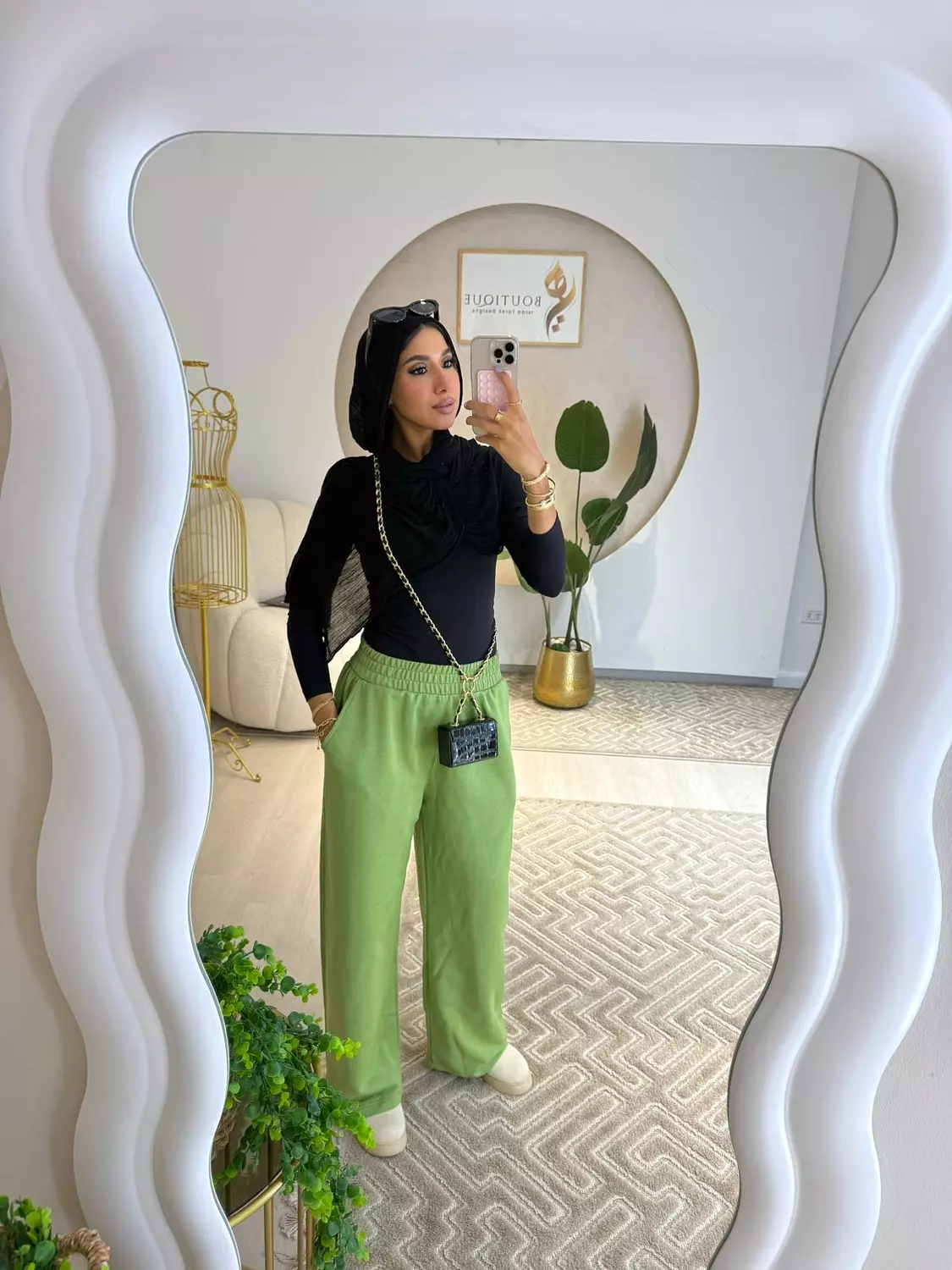 بنطلون وايد ليج تفاحي image
