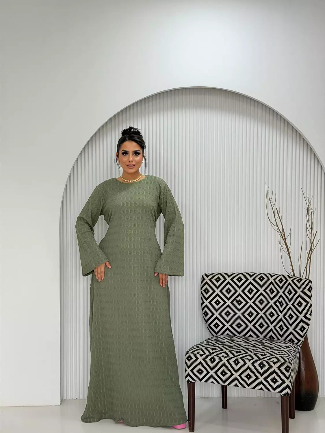 Allure Textured Dress In Olive 3