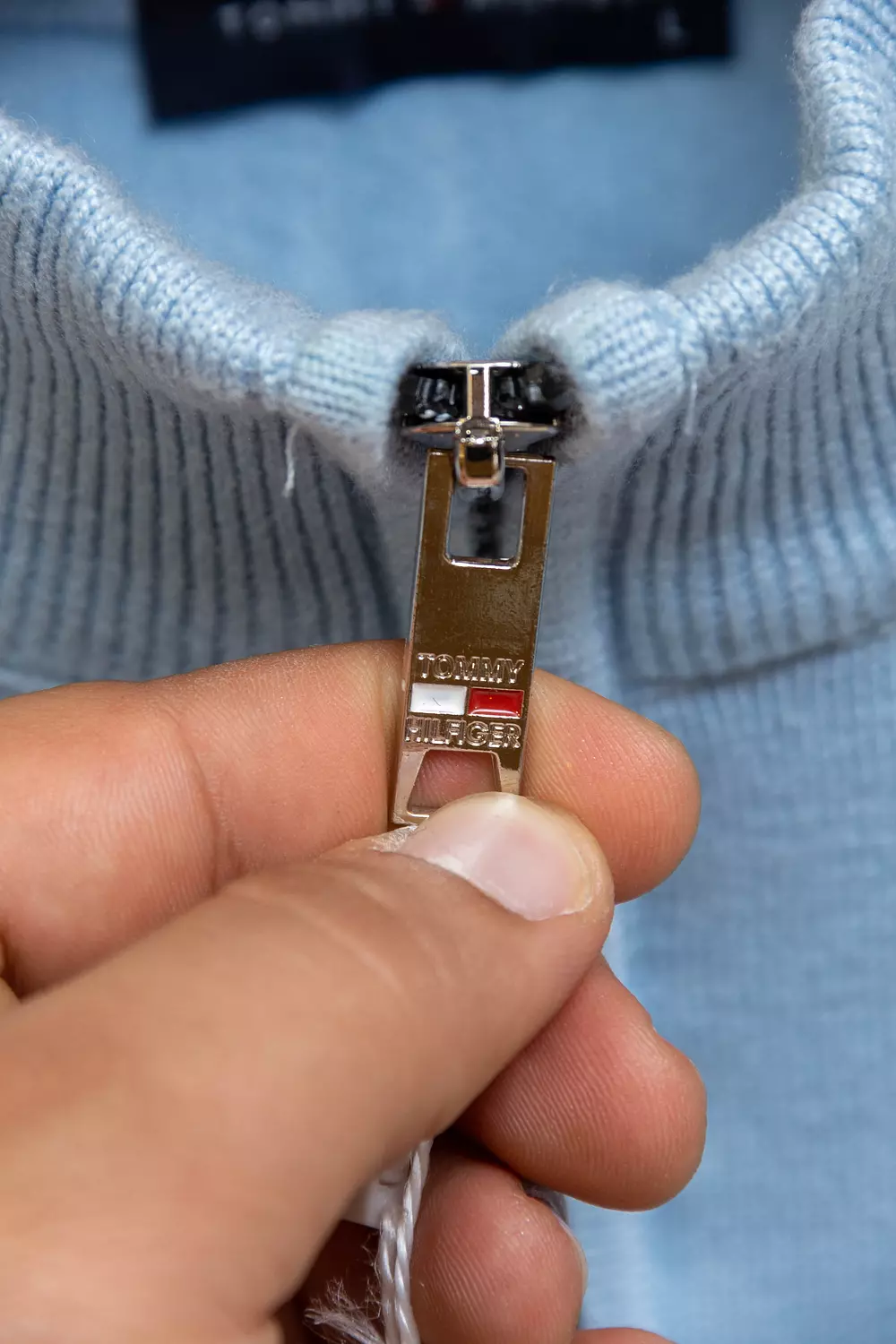 TOMMY HILFIGER HALF ZIPPER PULLOVER  3