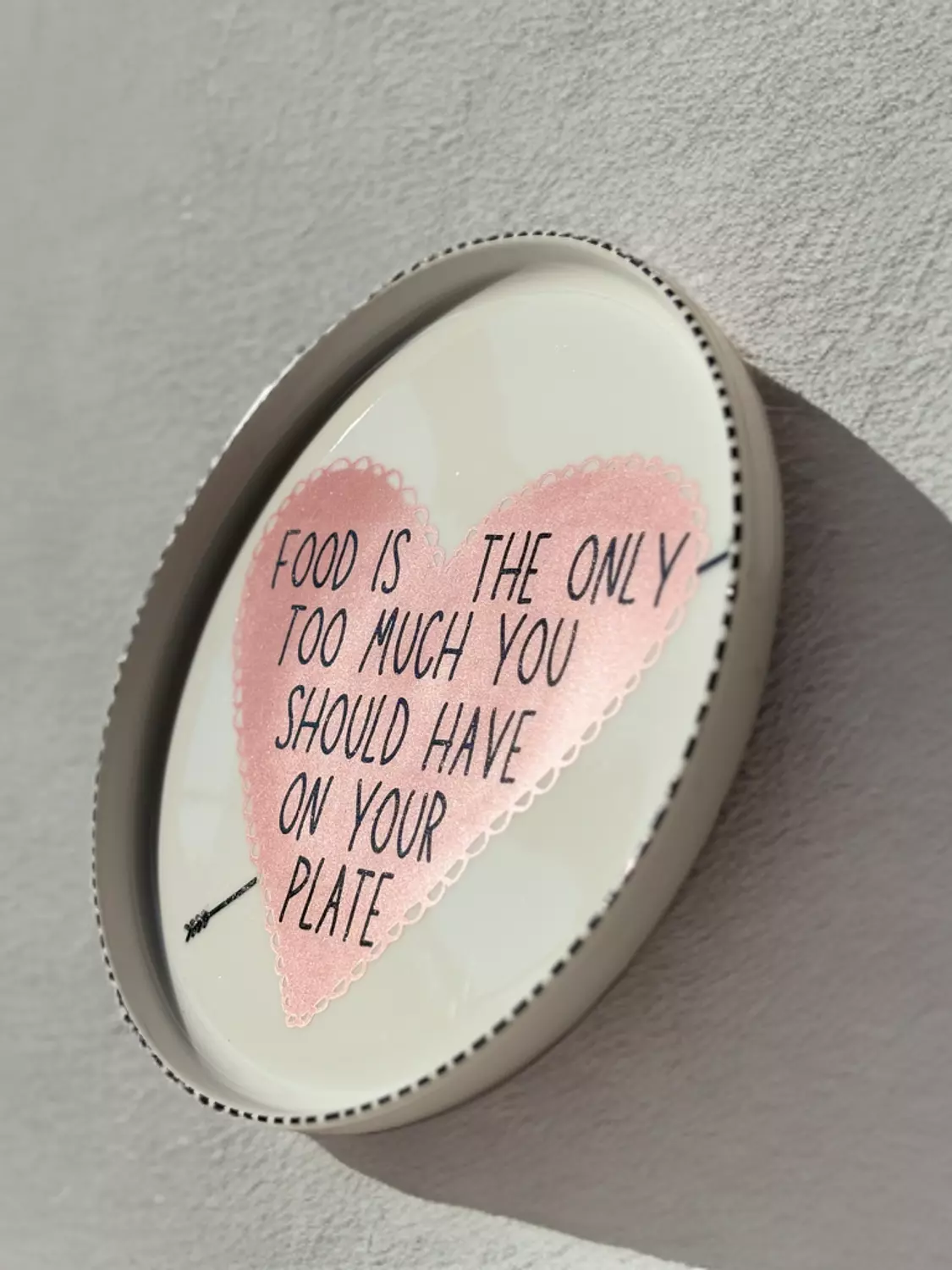 "4 pretty too much plates" set 1