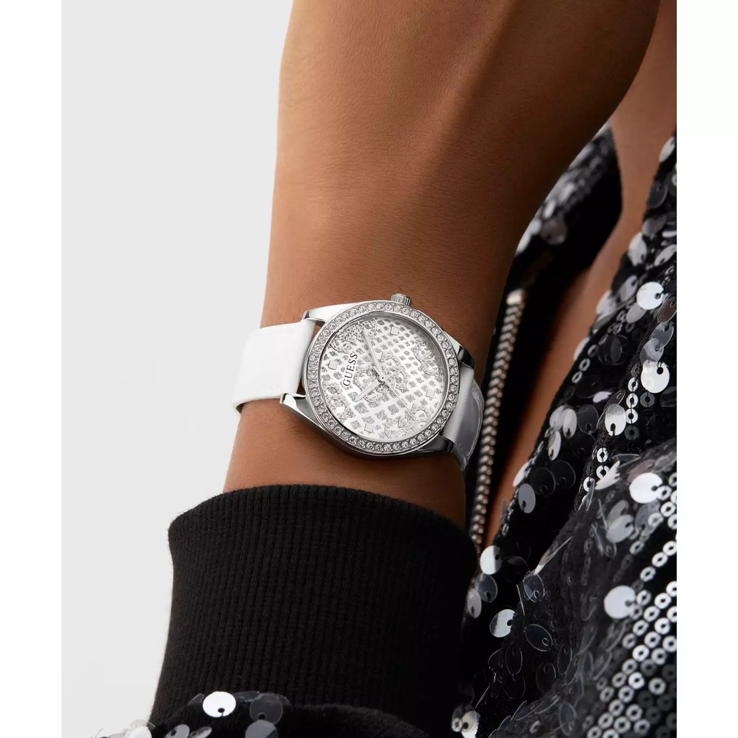 GUESS BOA Ladies White Silver Tone Analog Watch WHITE Genuine Leather Patent Strap 6