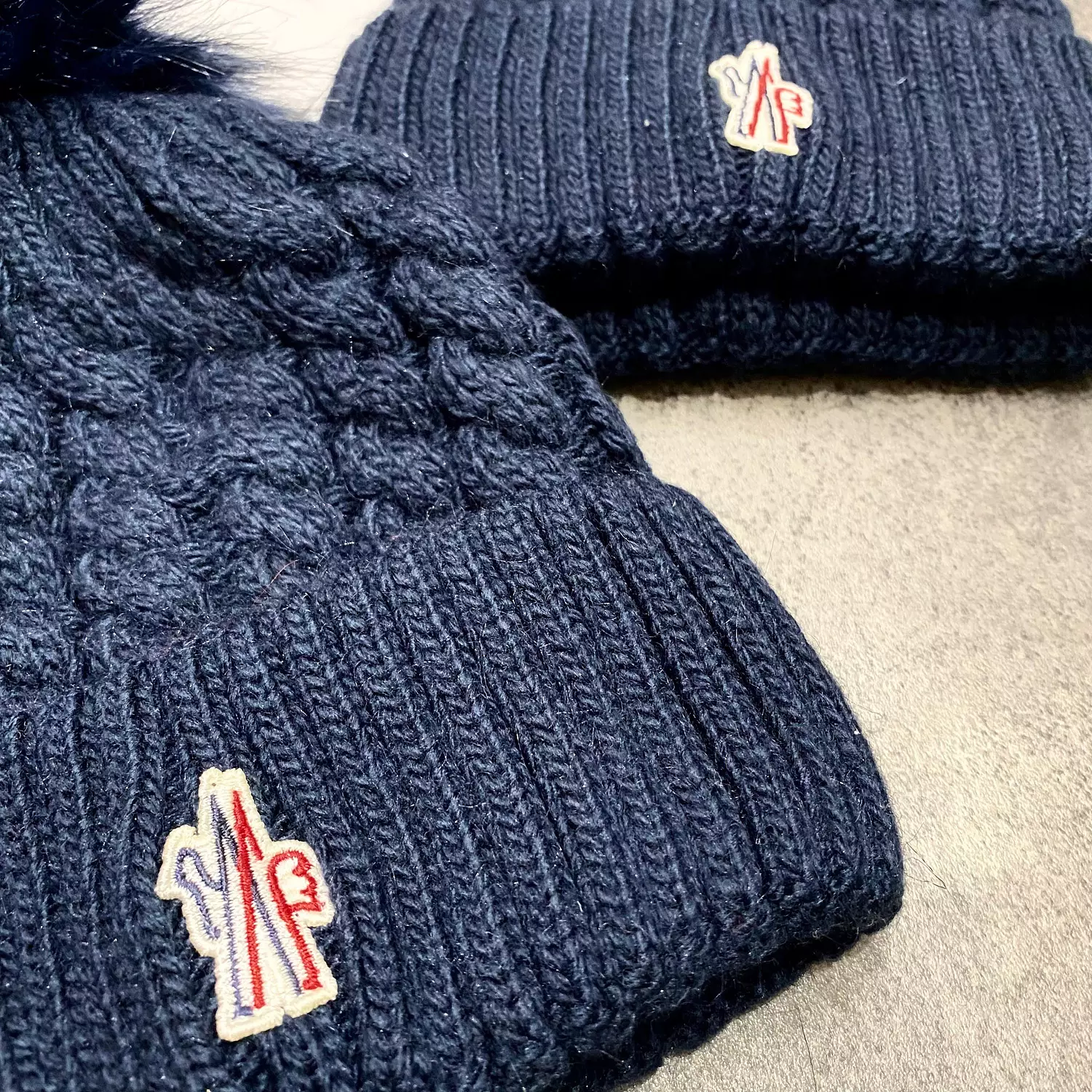Moncler Grenoble Pompom Beanie -1834YWOI32 hover image
