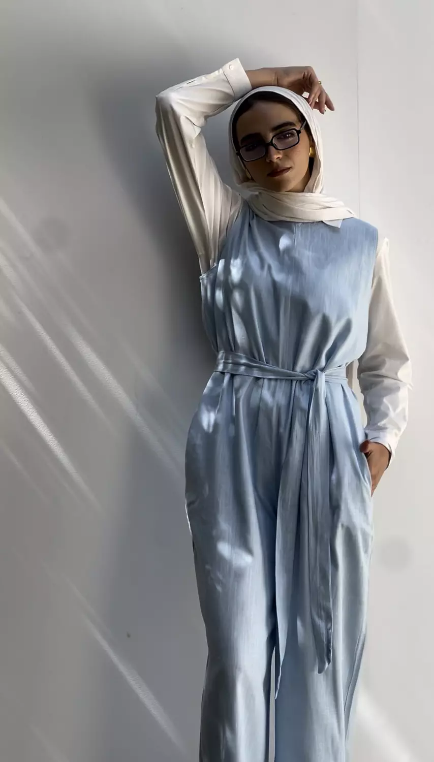 Linen Jumpsuit in sky blue 2