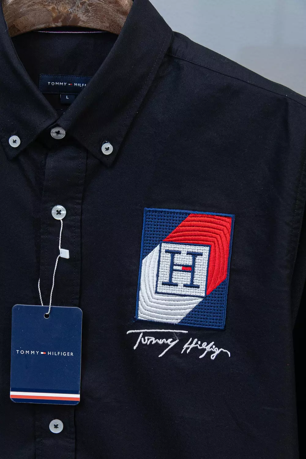 TOMMY HILFIGER SHIRT \ 1983 hover image