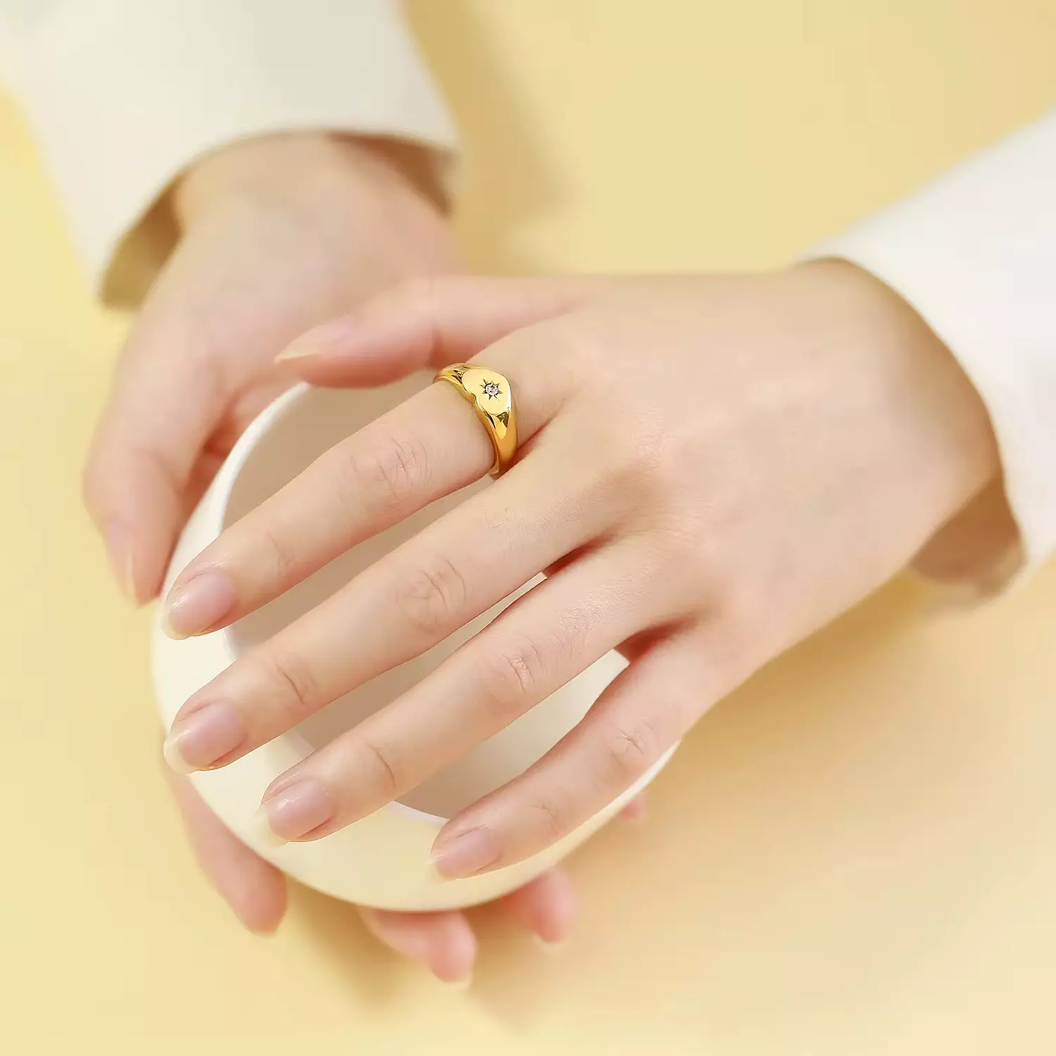 Star Zirconia Heart ring image