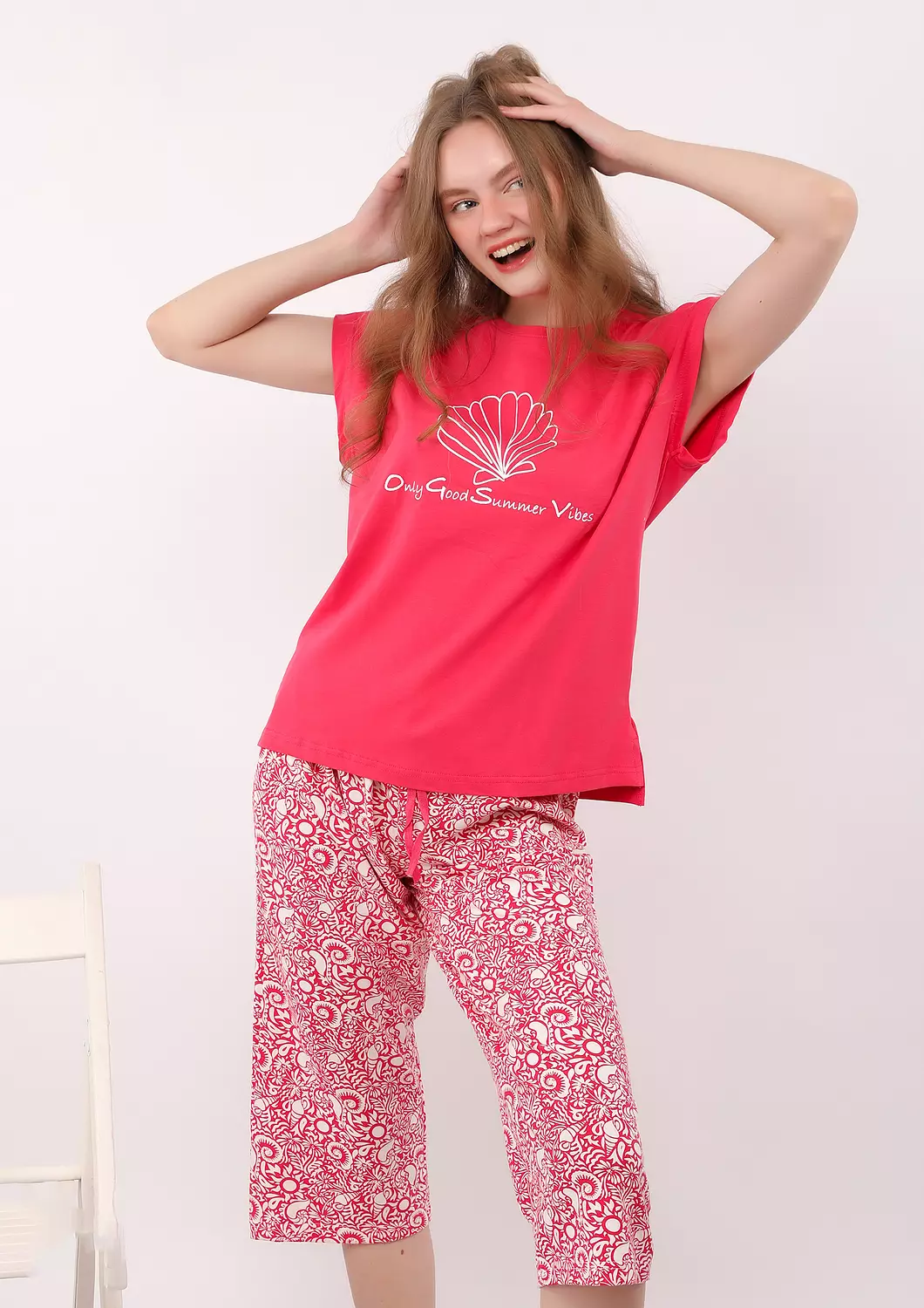 S301 Coastal Breeze Seashell Capri Pants Pajama Set image