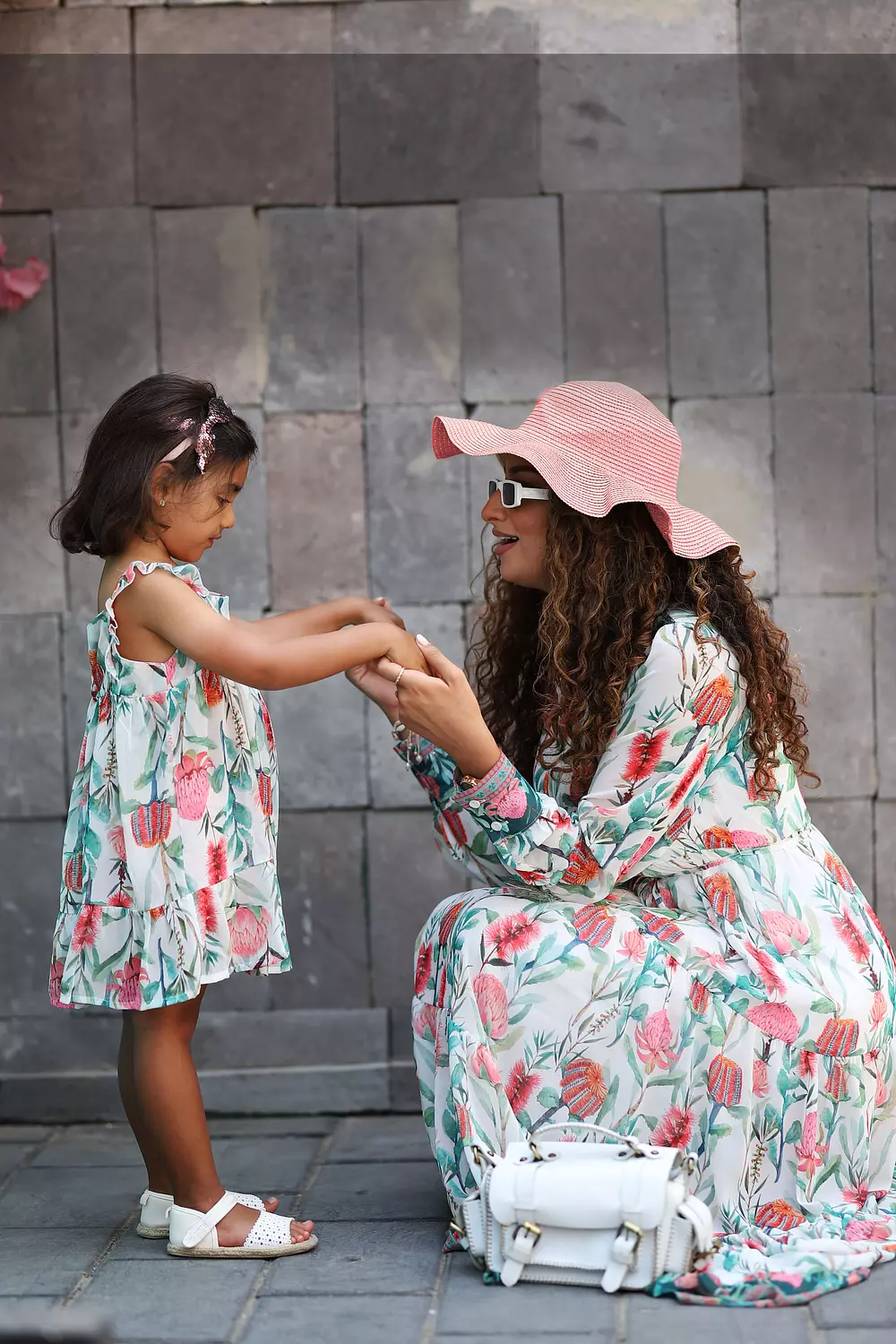 Flora kids dress 1