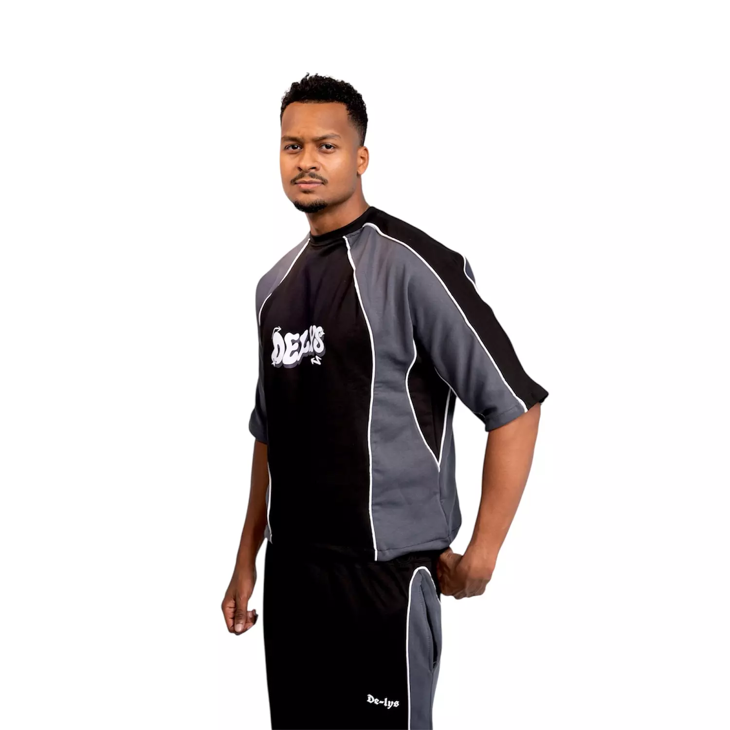  De-lys slices box fit Black & Grey with white stripe t shirt 2