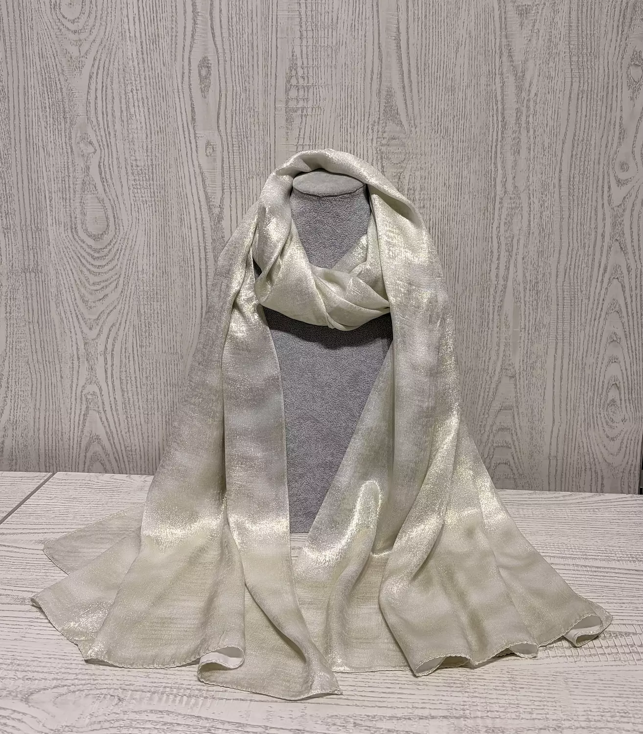 Scarf-Glamour-Buttermilk image