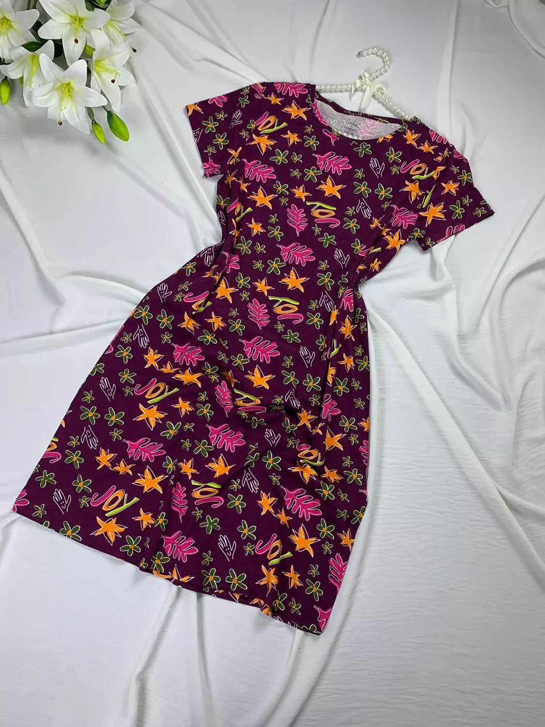 Long pure cotton sleeping shirt from Splash image