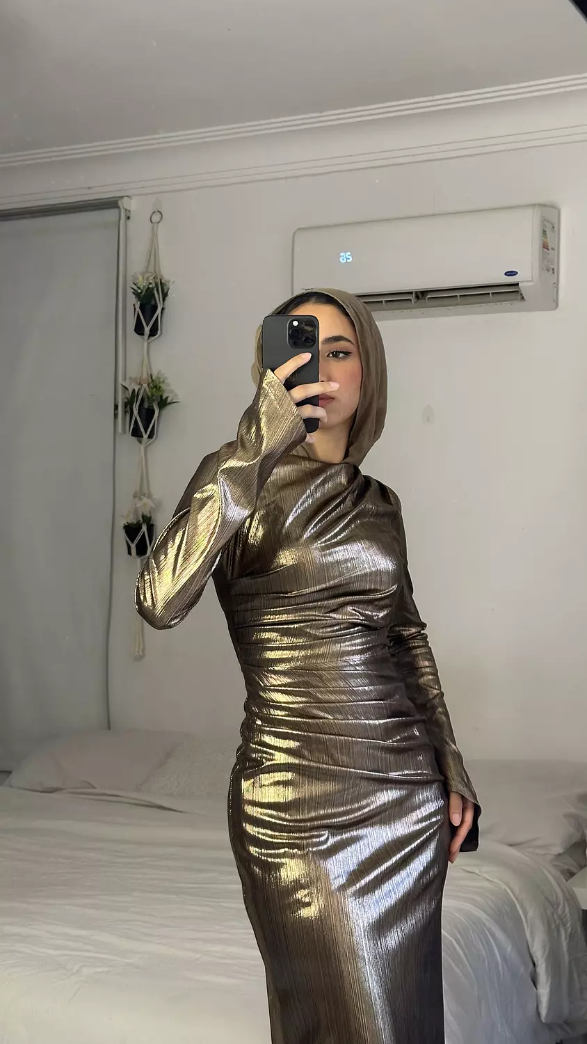 Nova dress in gold  2