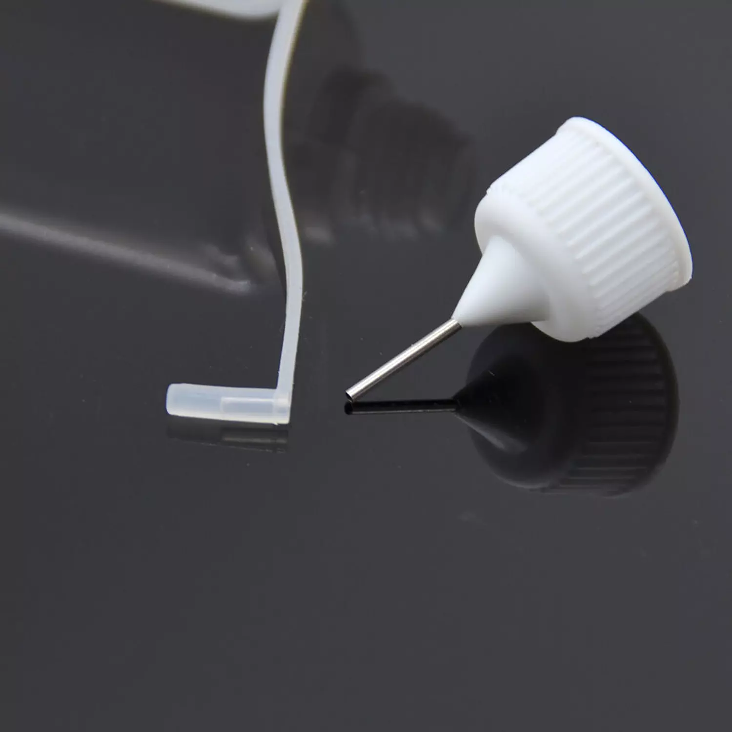 Glue Applicator Bottle for Quilling 7