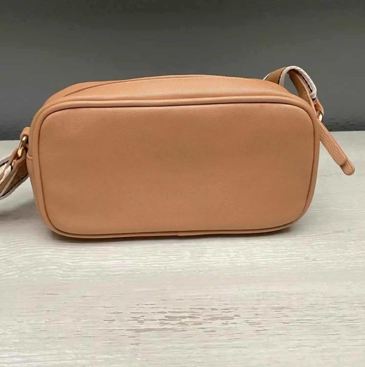 Tommy Hilfiger Signature Crossbody Bag  hover image