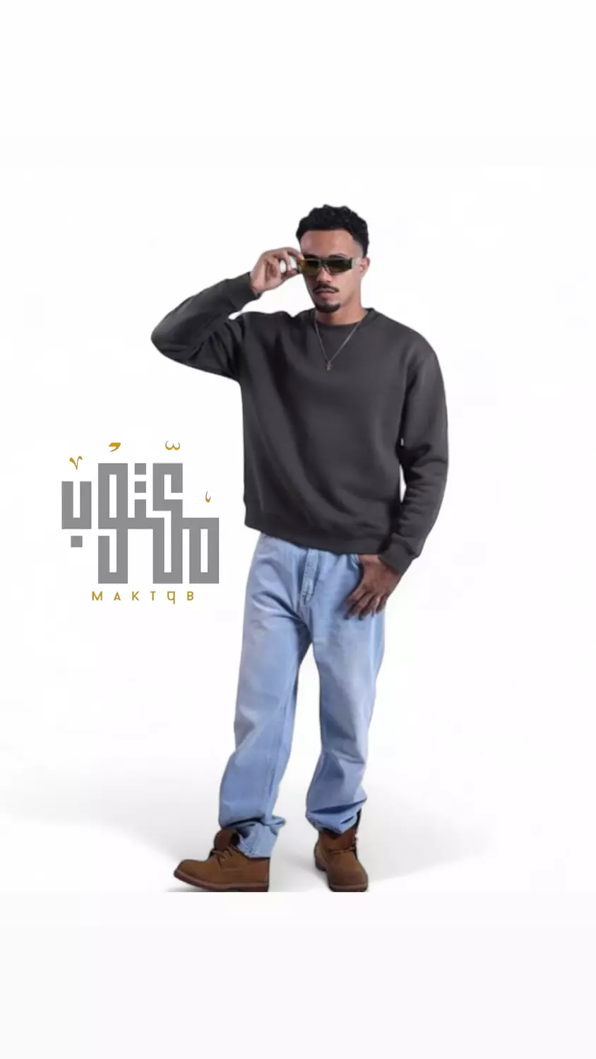 Basic crew neck box fit  3