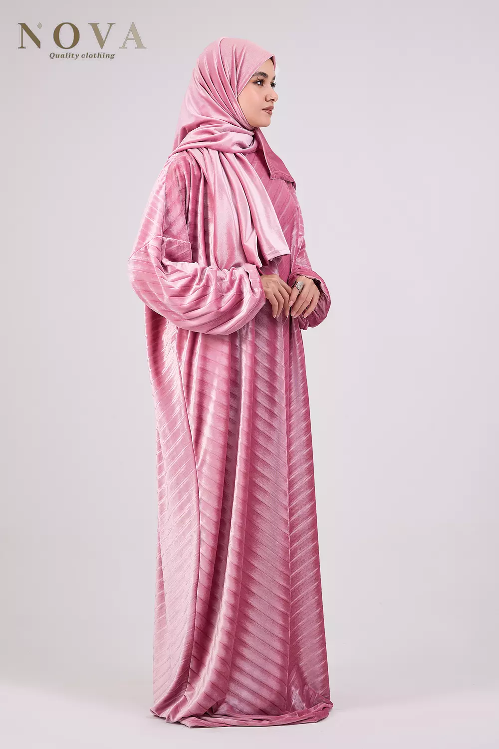 Dusty rose pleated velvet  1