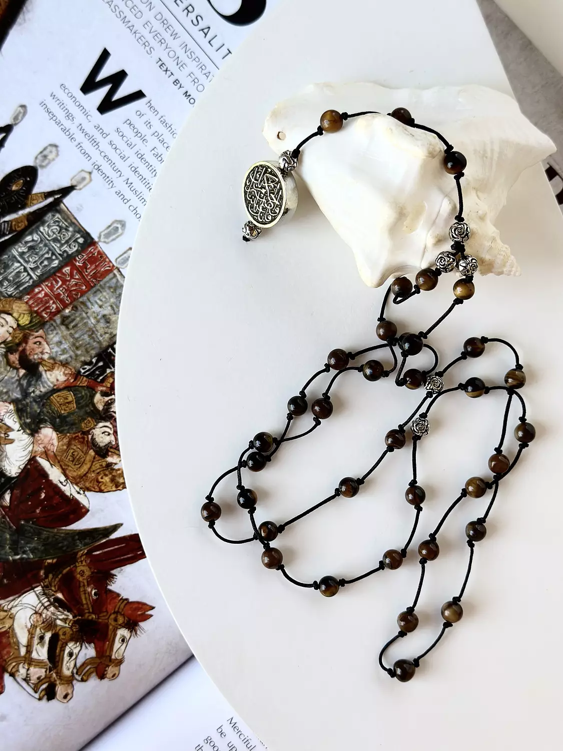 tiger eye