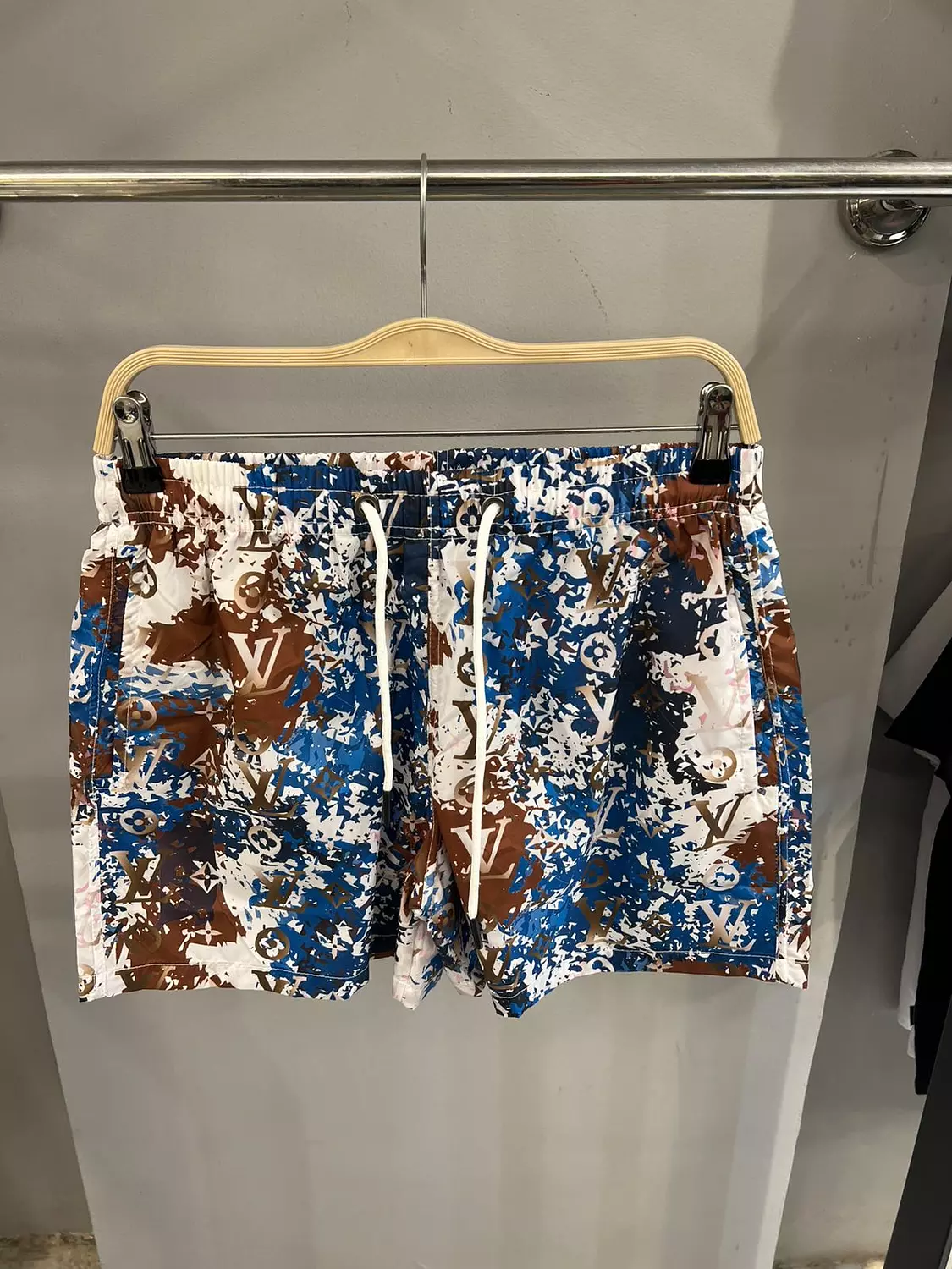 LV SWIM SUIT / 141955 image