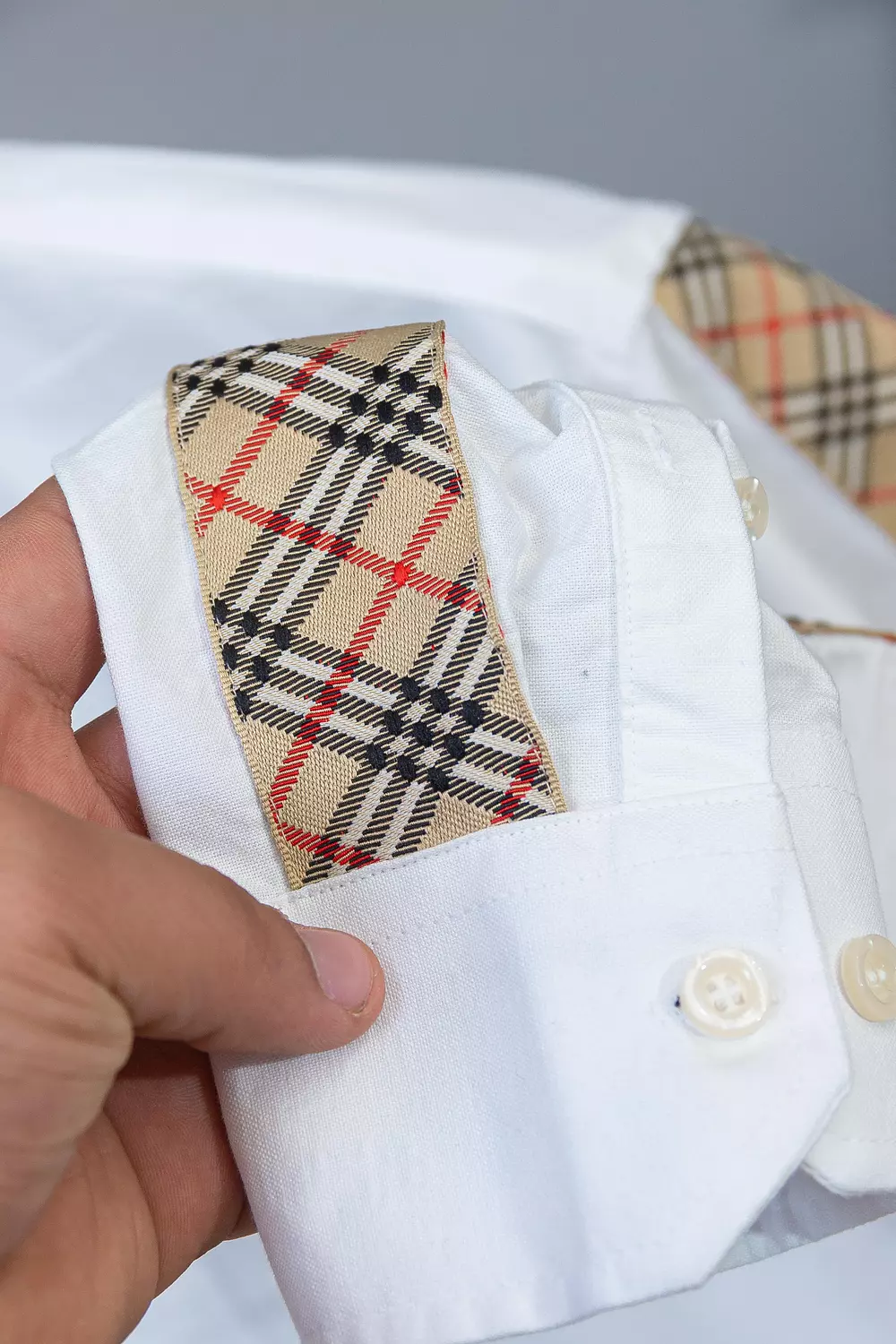 BURBERRY SHIRT \ 2010 2