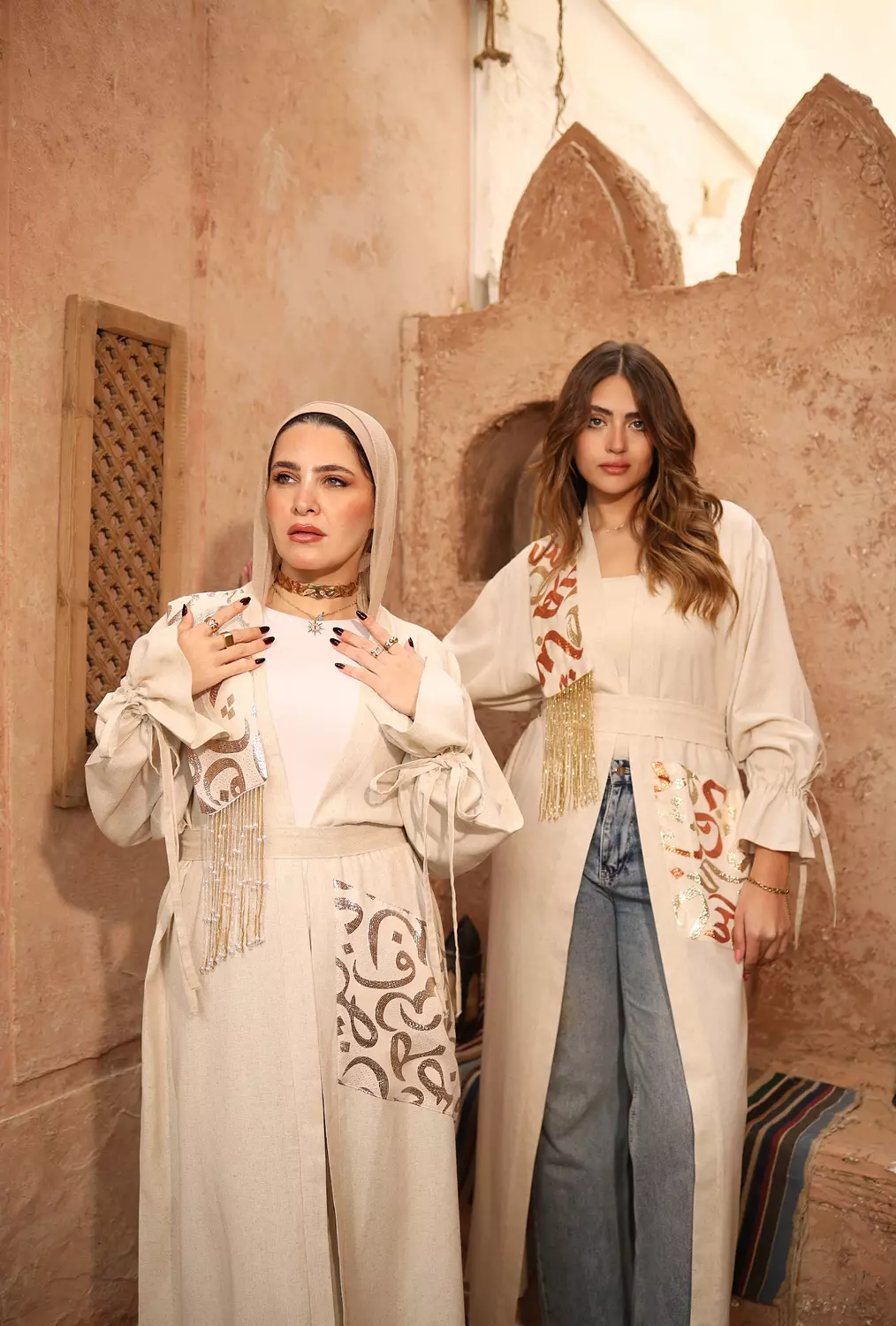 Arabic Calligraphy Tassels Kaftan (GoldxBeige) 3
