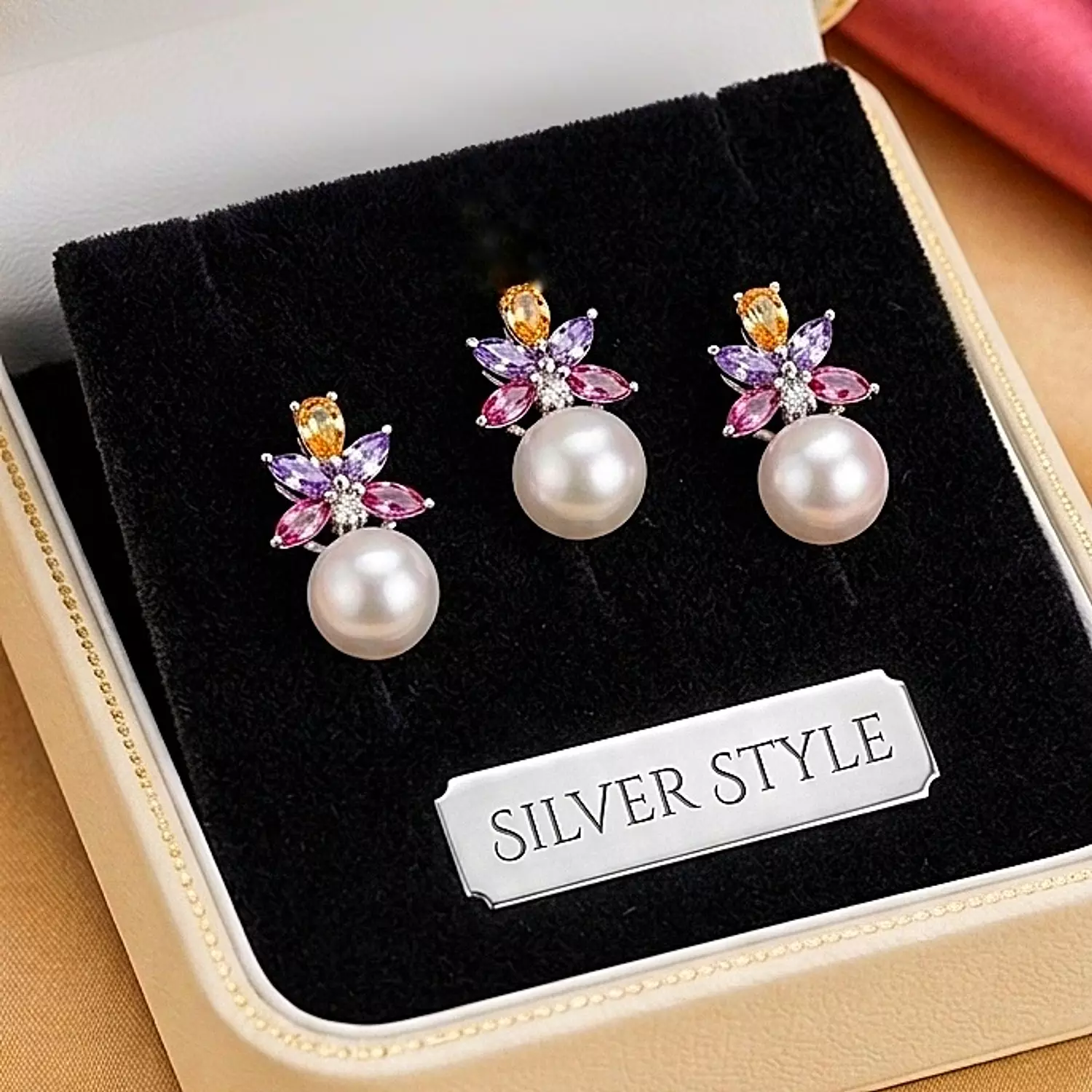 Luxury pearl set image