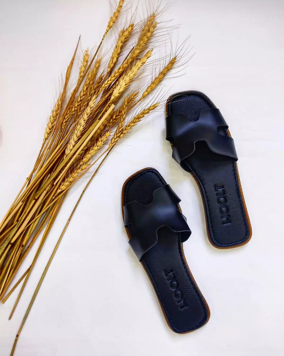 slipper H 16