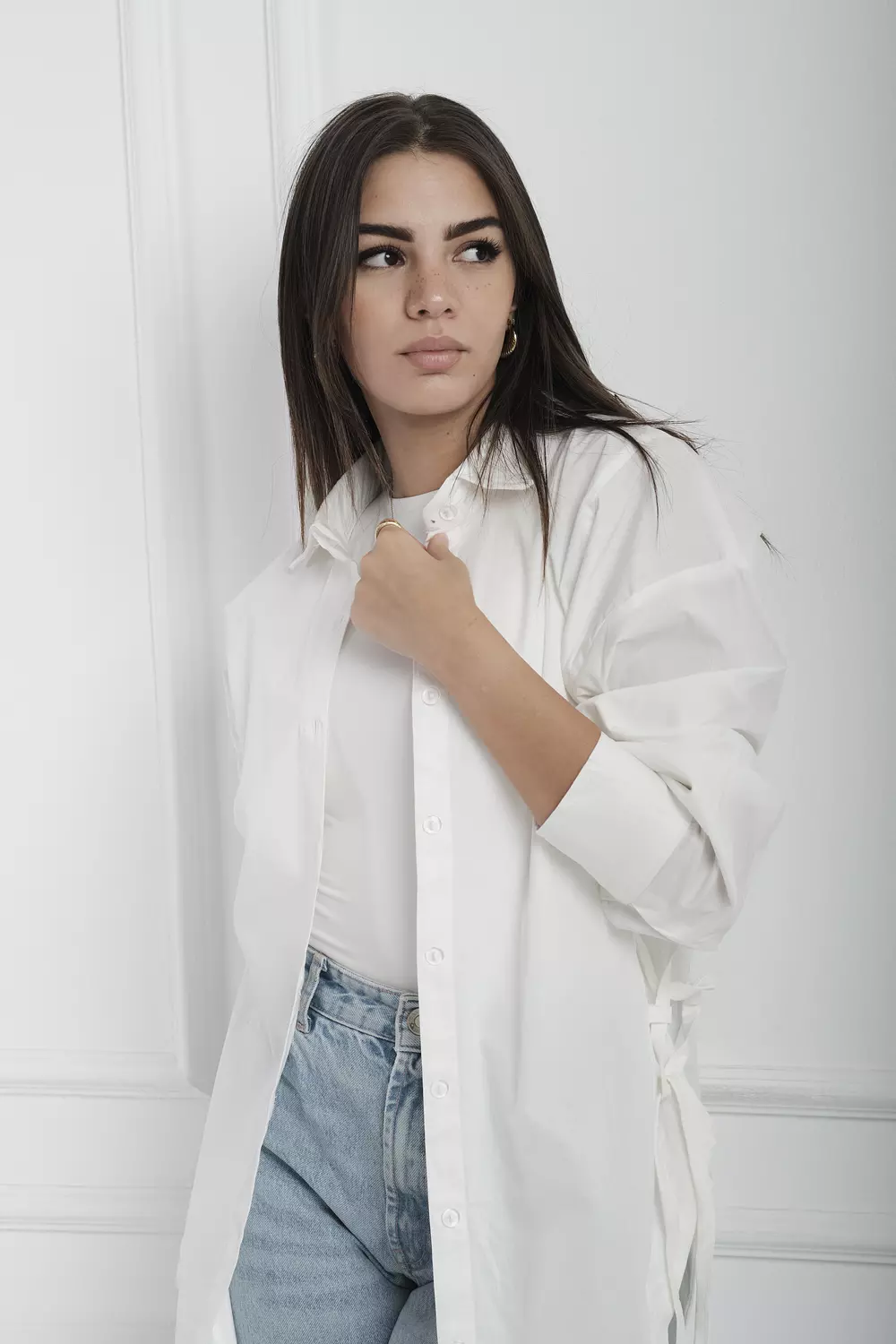 Side ties shirt - white  3