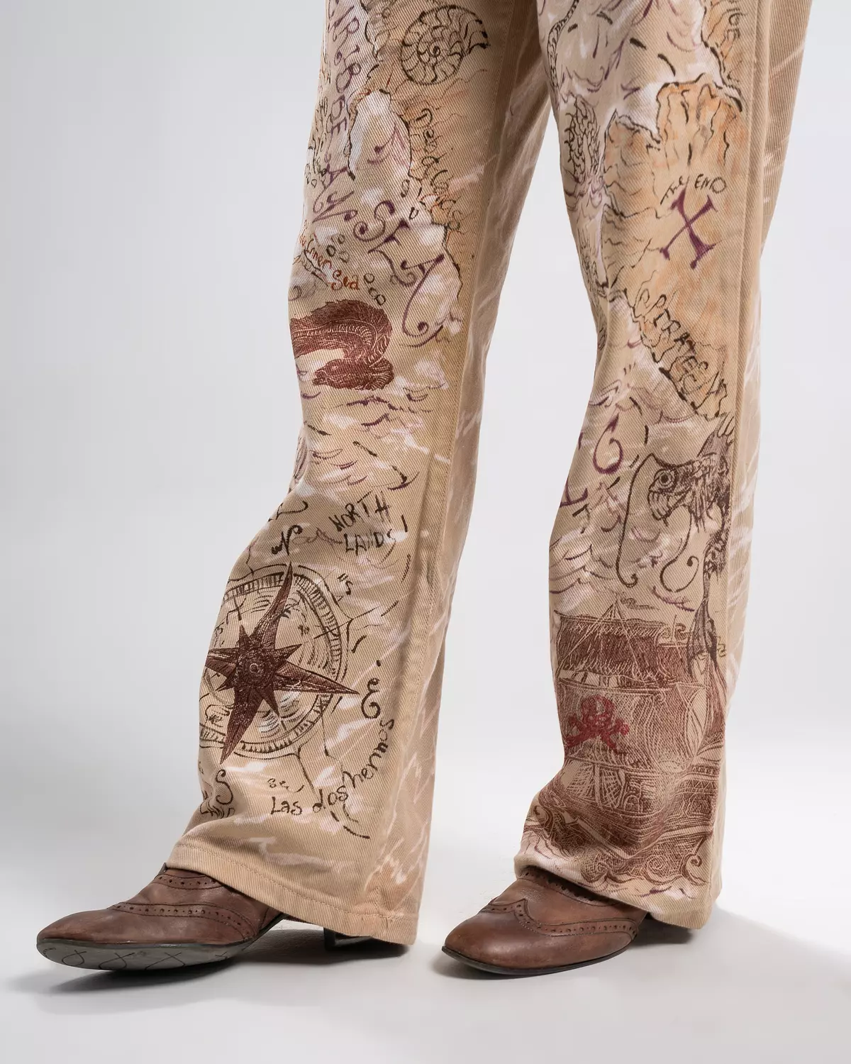 "Octopus’s heart “  1of1 hand-painted pants  4