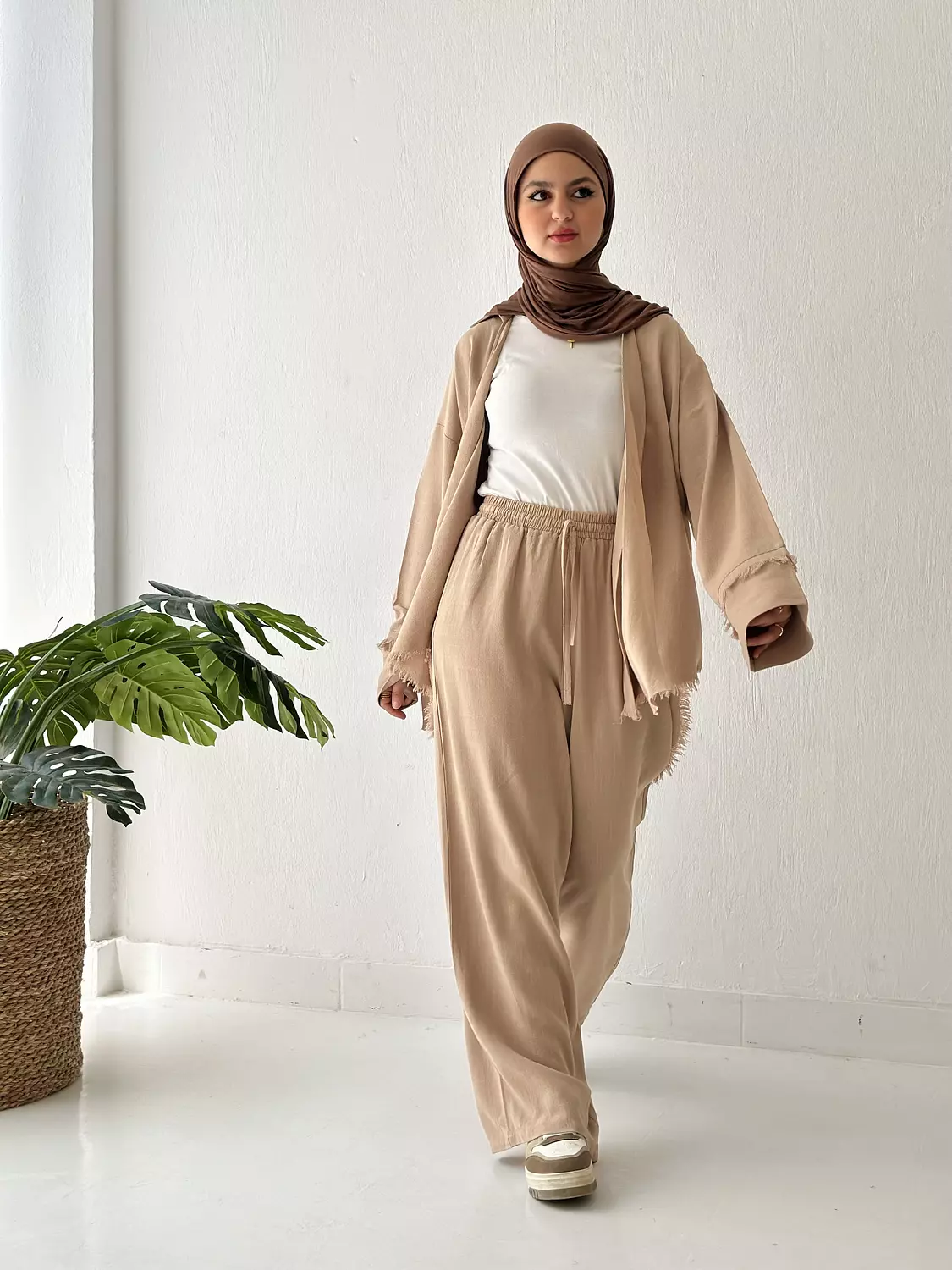 Front Knot Linen Set In Café 2