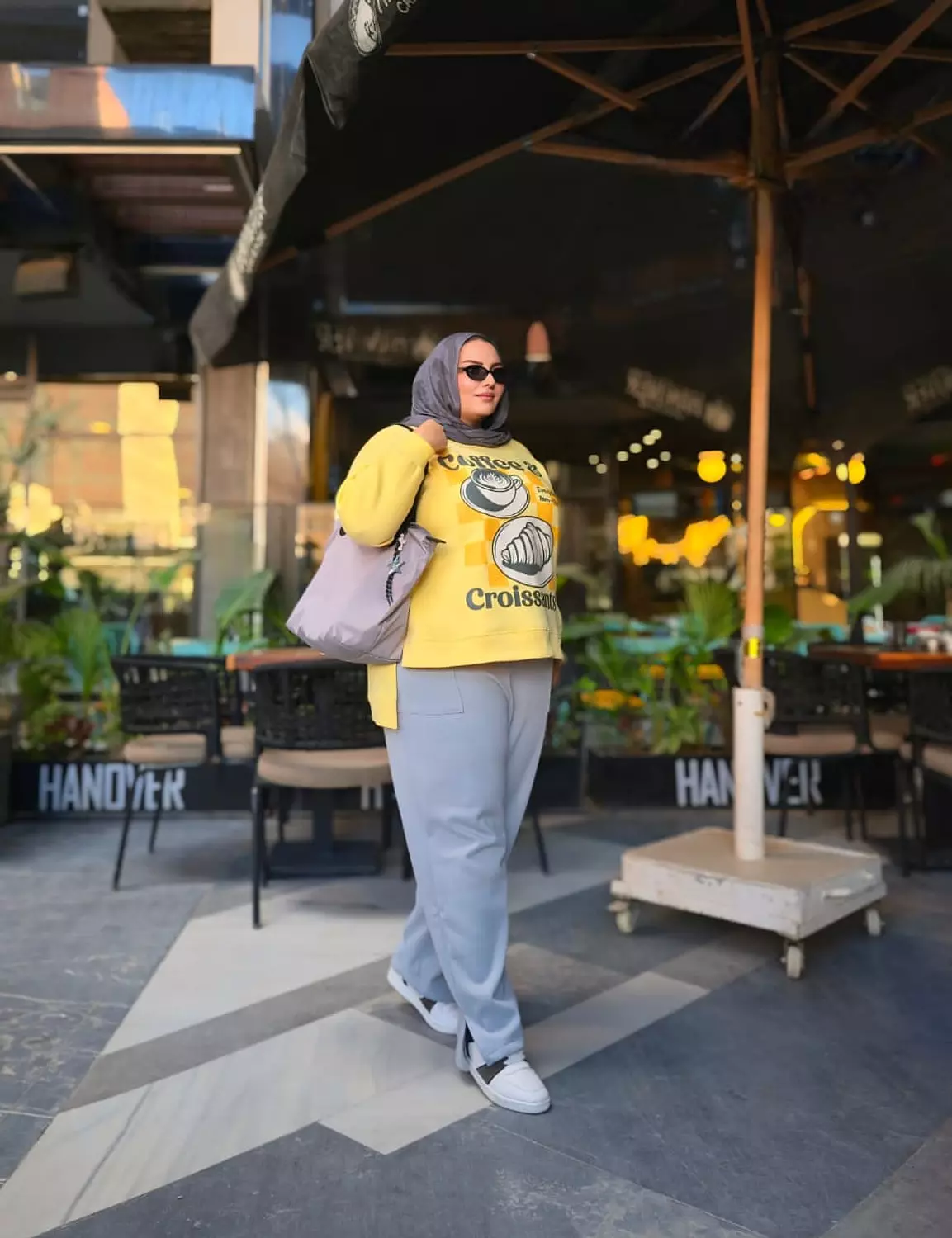 sweat pants ( in light gray ) image