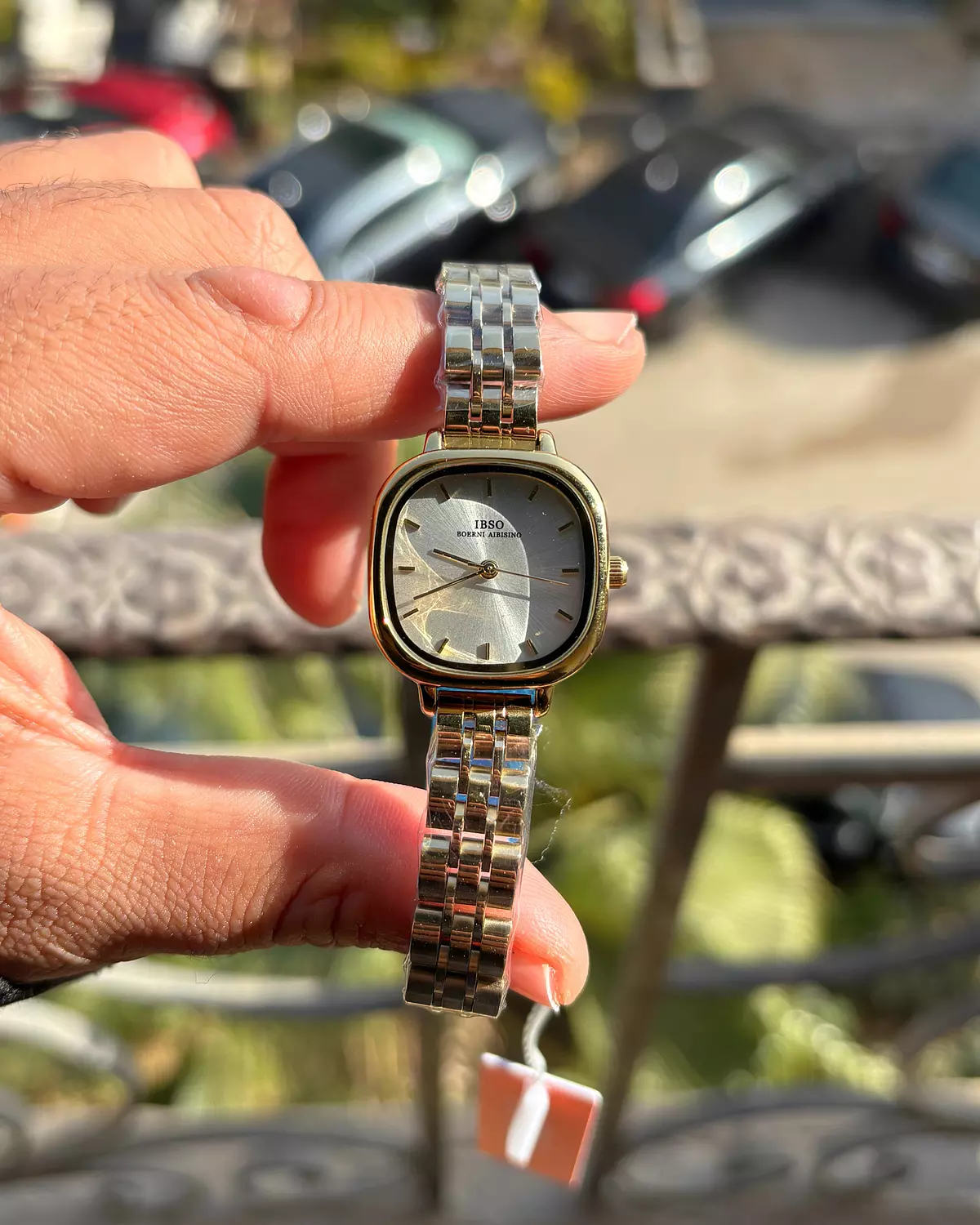 Ibso royal square hover image