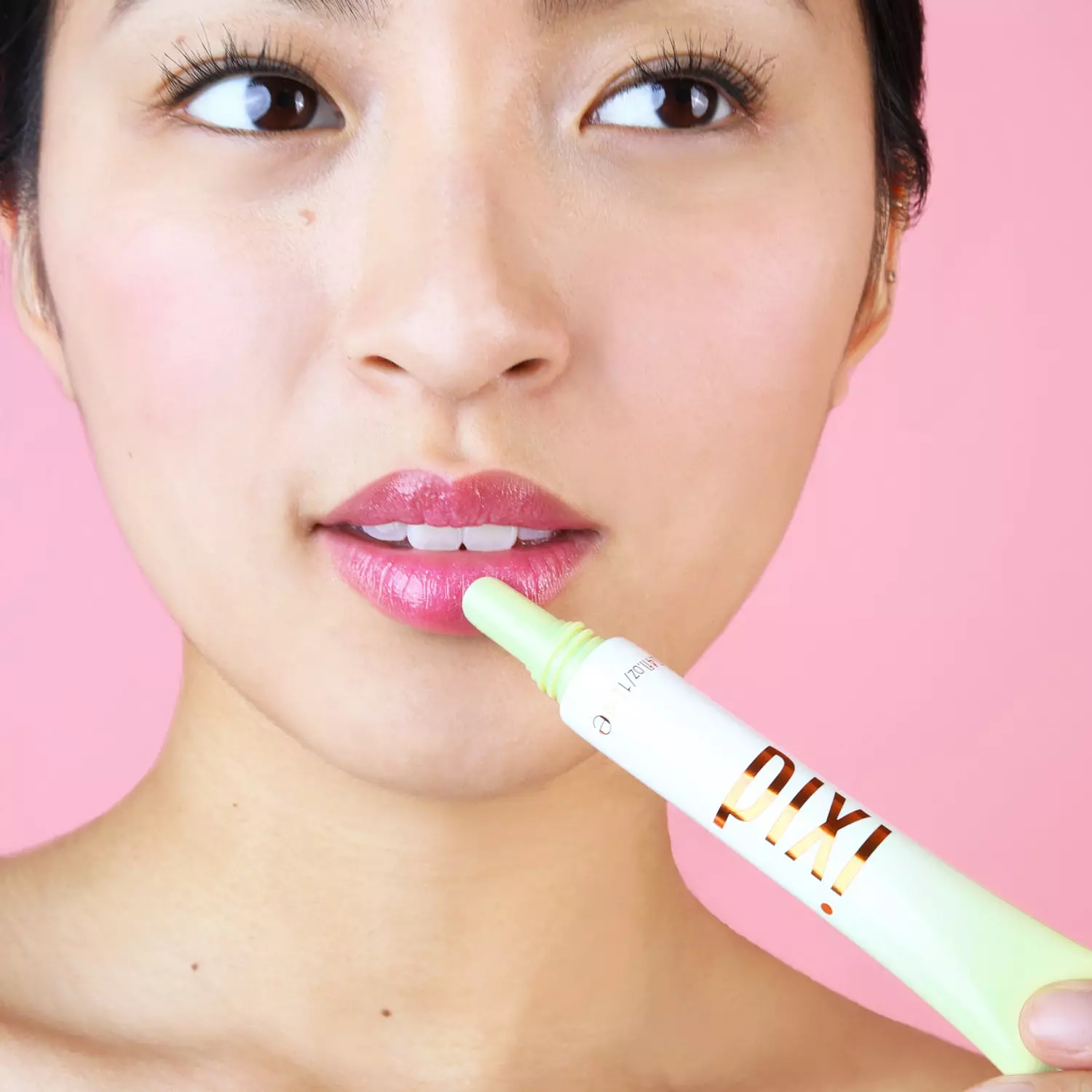 Our innovative pH adaptive pigmented gloss is now available in more tinted-to-perfection  6