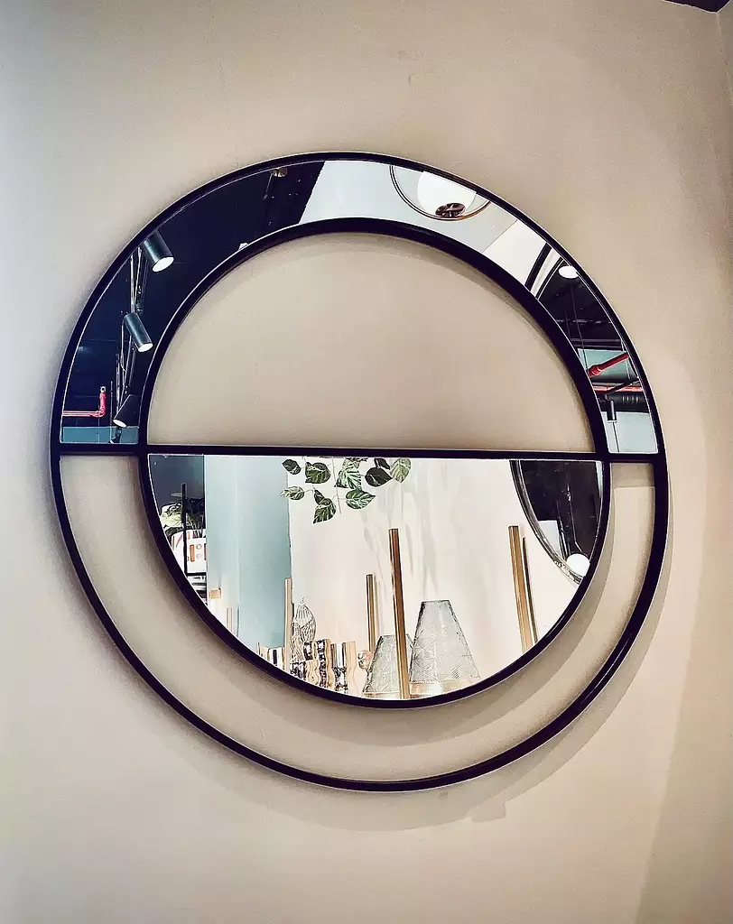 The Halves Mirror