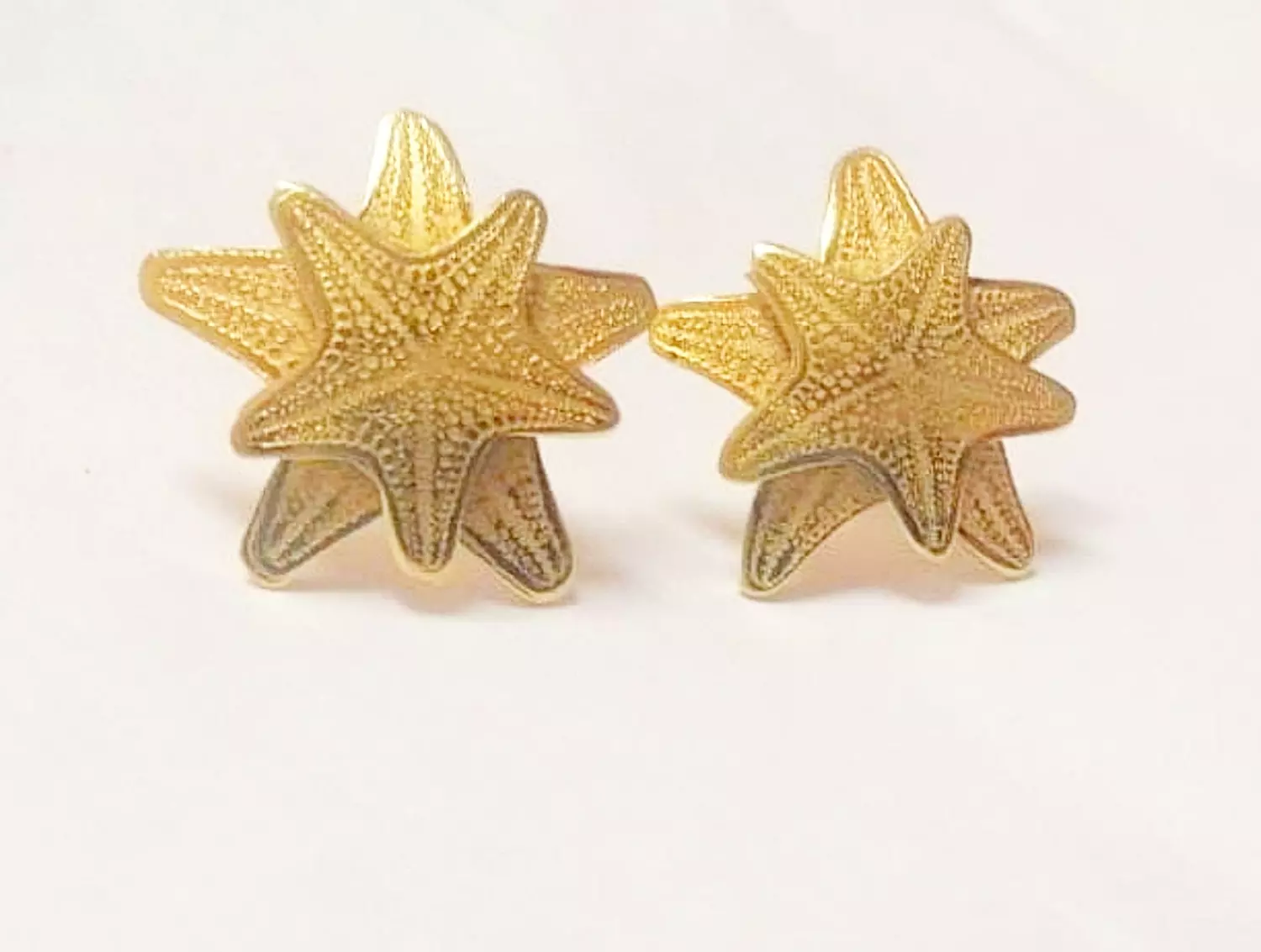 Single Star Tiny Earrings image