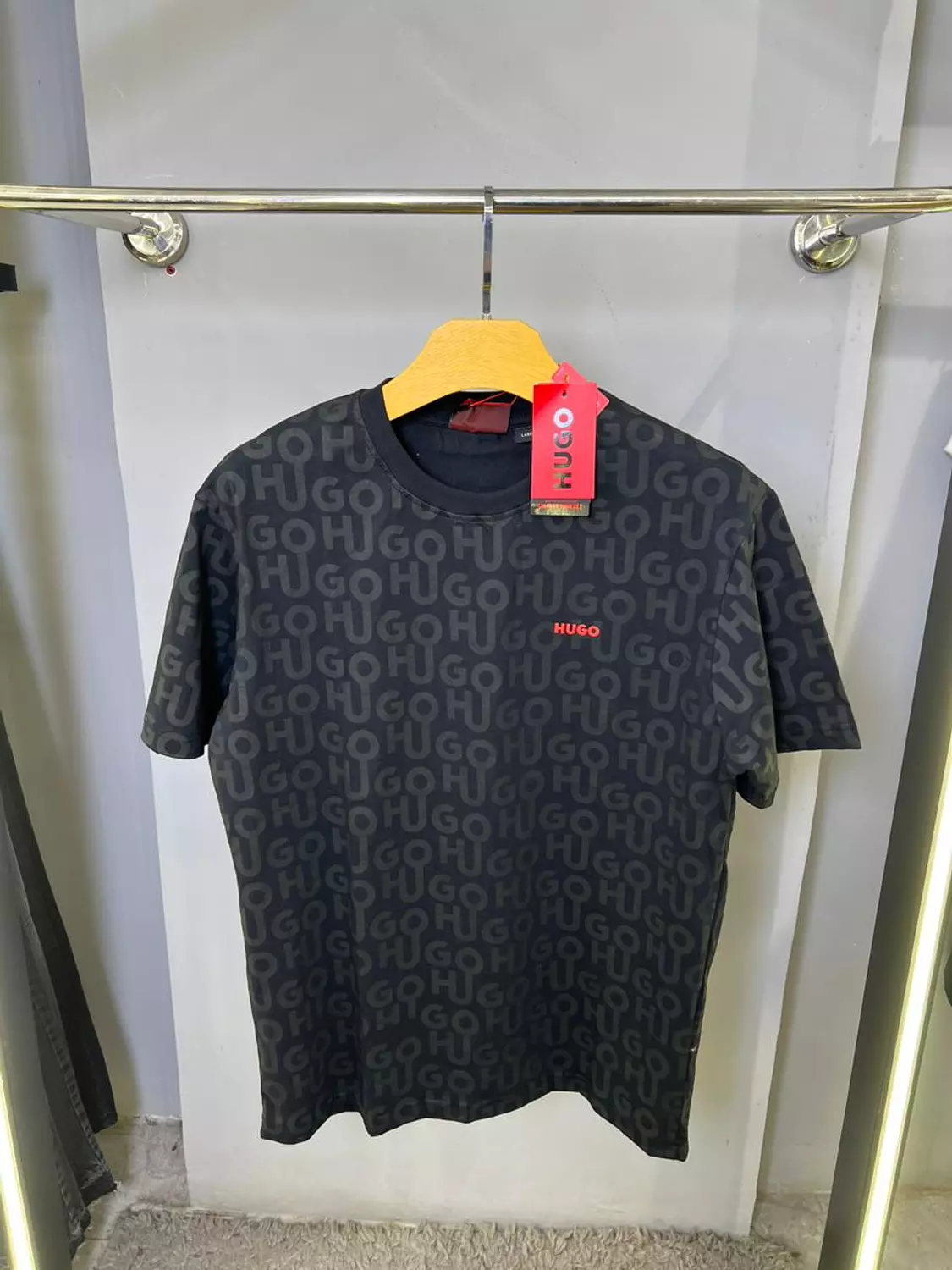 HUGO BOSS TSHIRT / 1314 6