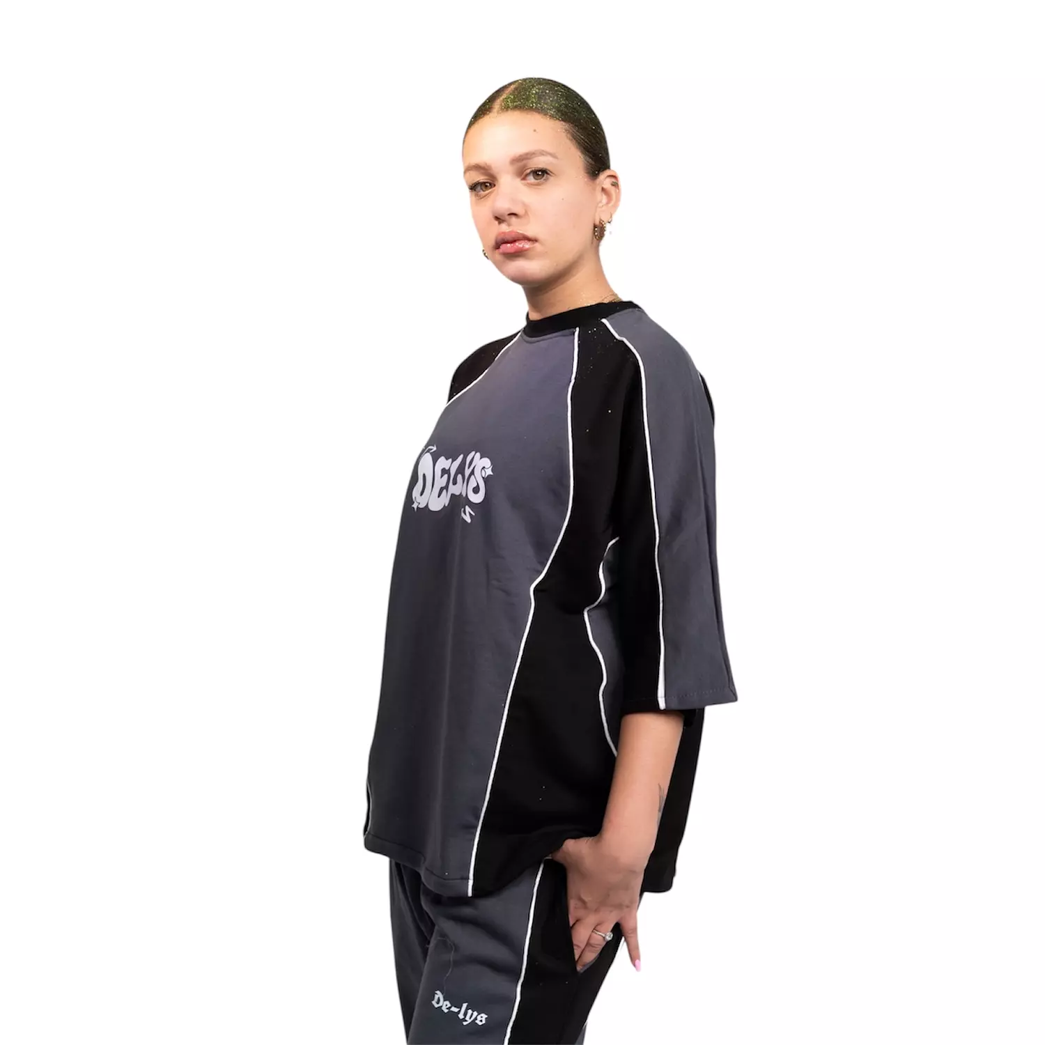  De-lys slices box fit Black & Grey with white stripe t shirt 6